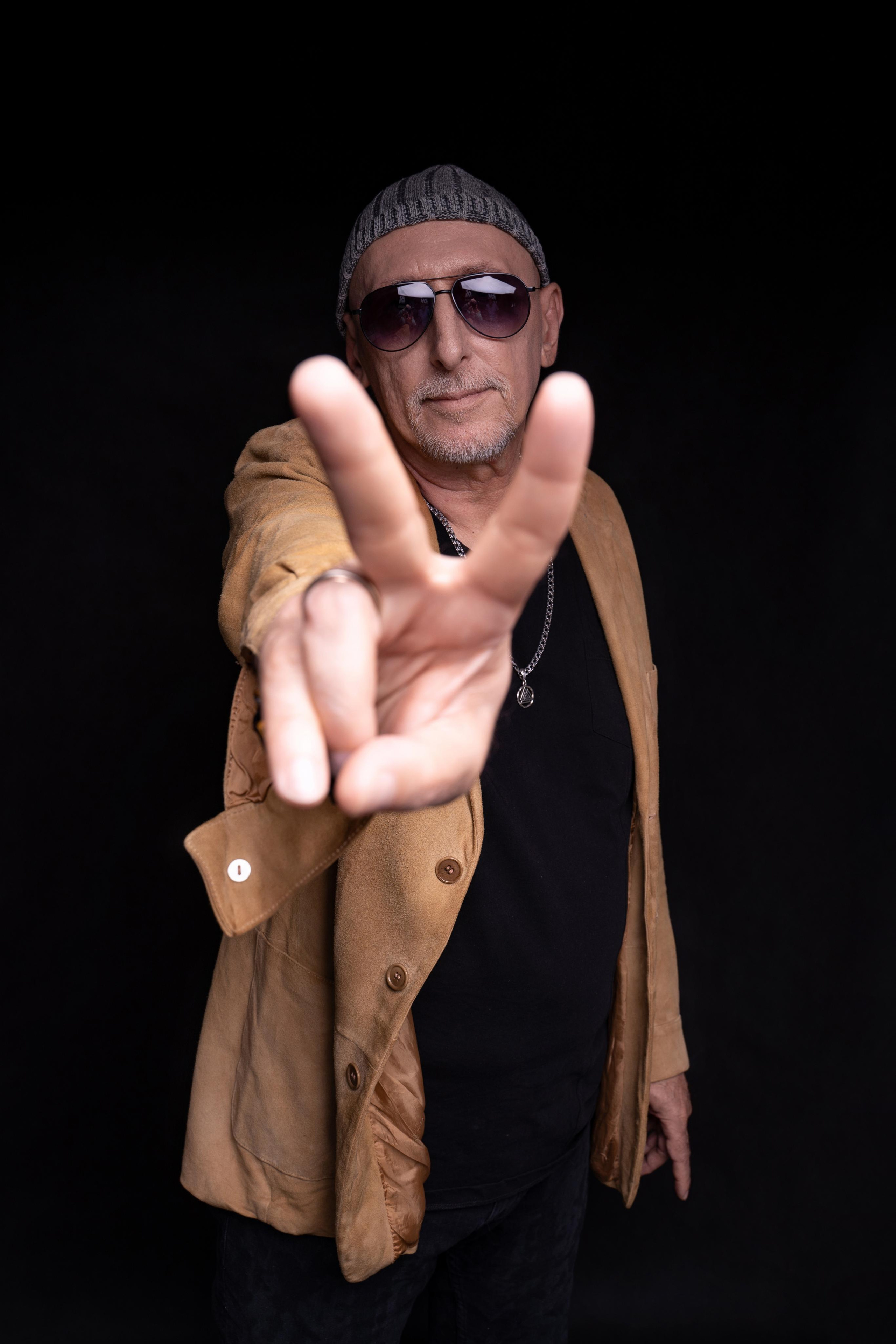 Группа КАРАКАЯ. Школьная фотостудия «Like Moment» в Строгино