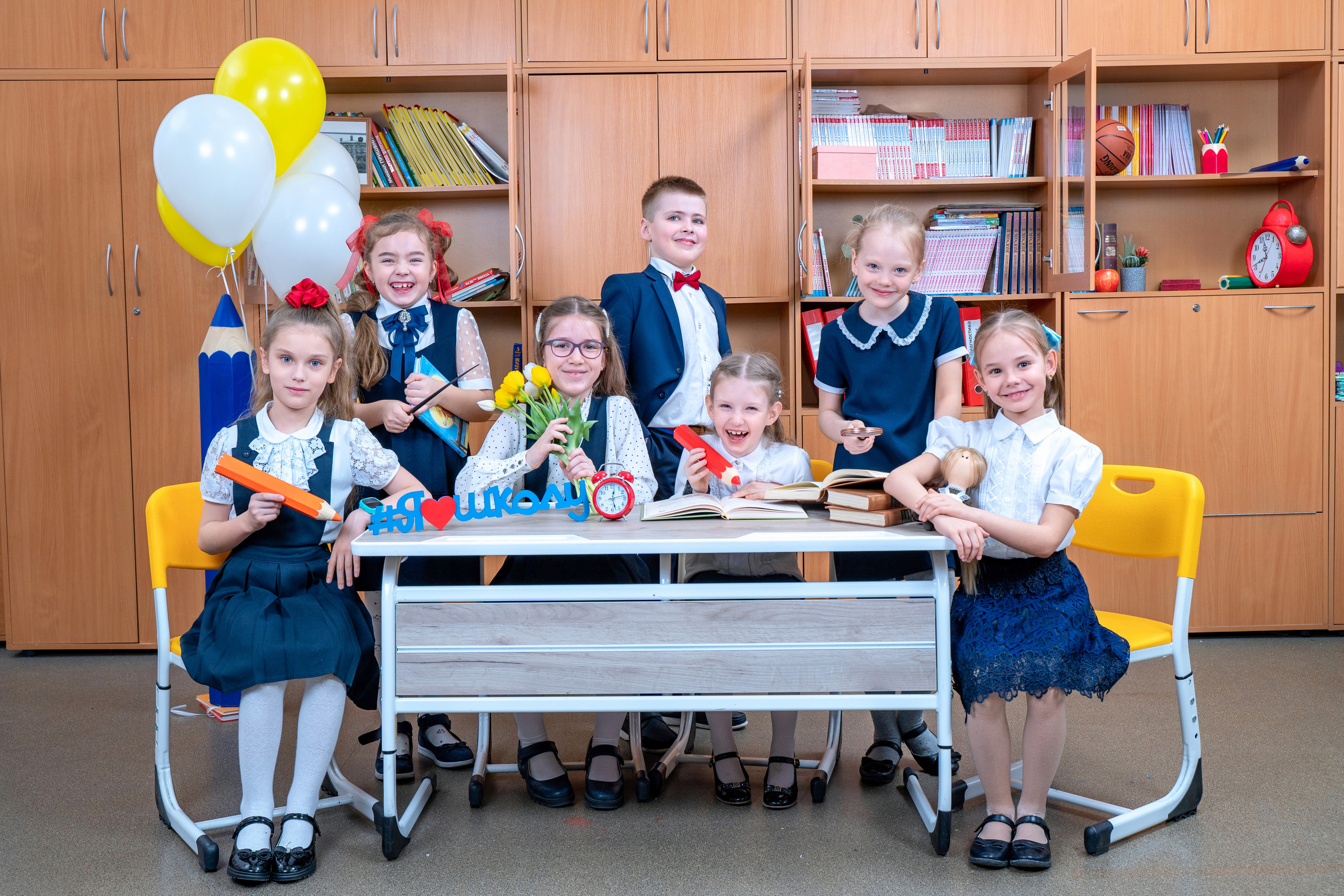 ШКОЛЬНАЯ СЪЕМКА (БЕЗ АЛЬБОМА). Школьная фотостудия «Like Moment» в Строгино