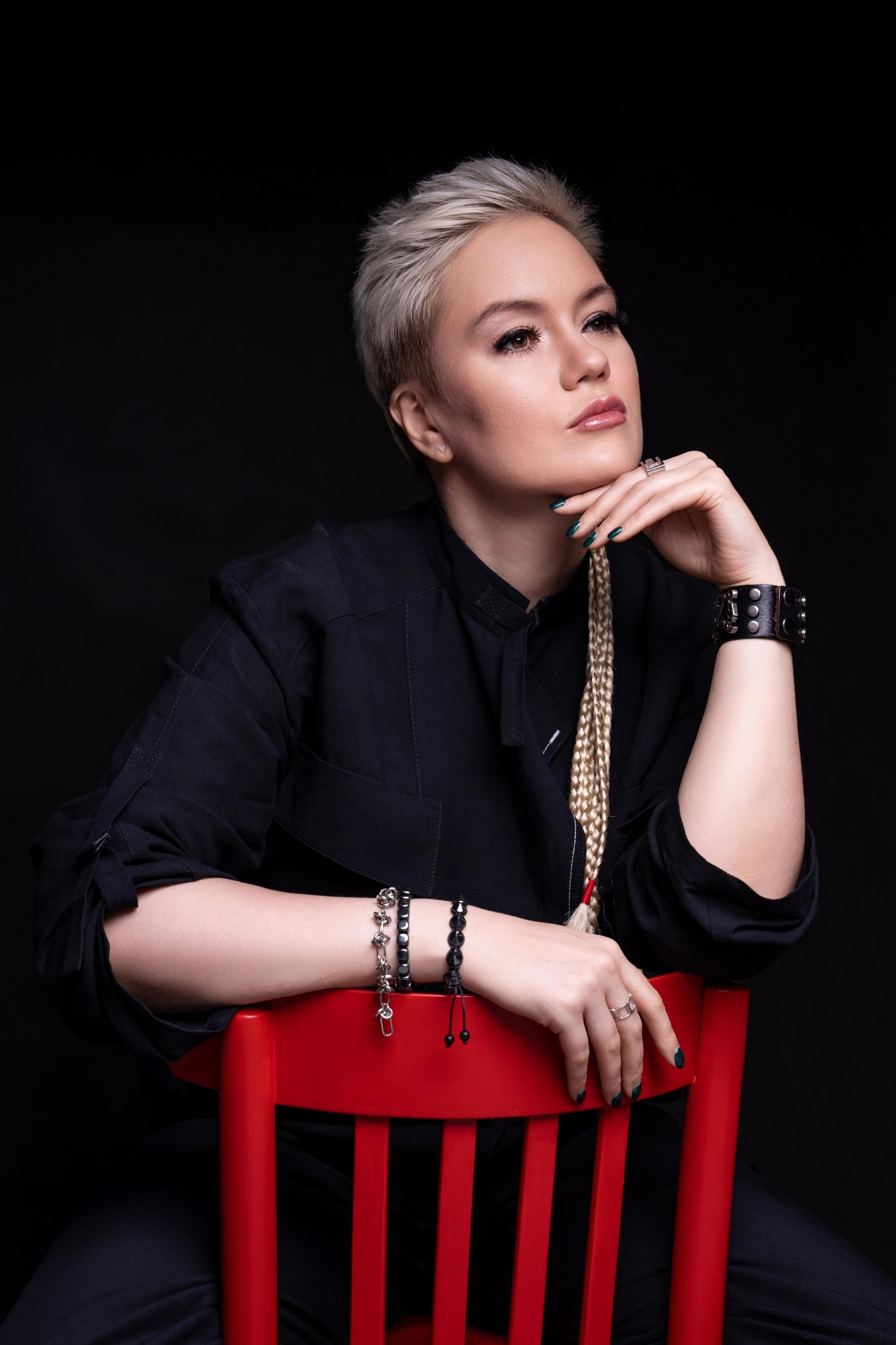 Группа КАРАКАЯ. Школьная фотостудия «Like Moment» в Строгино