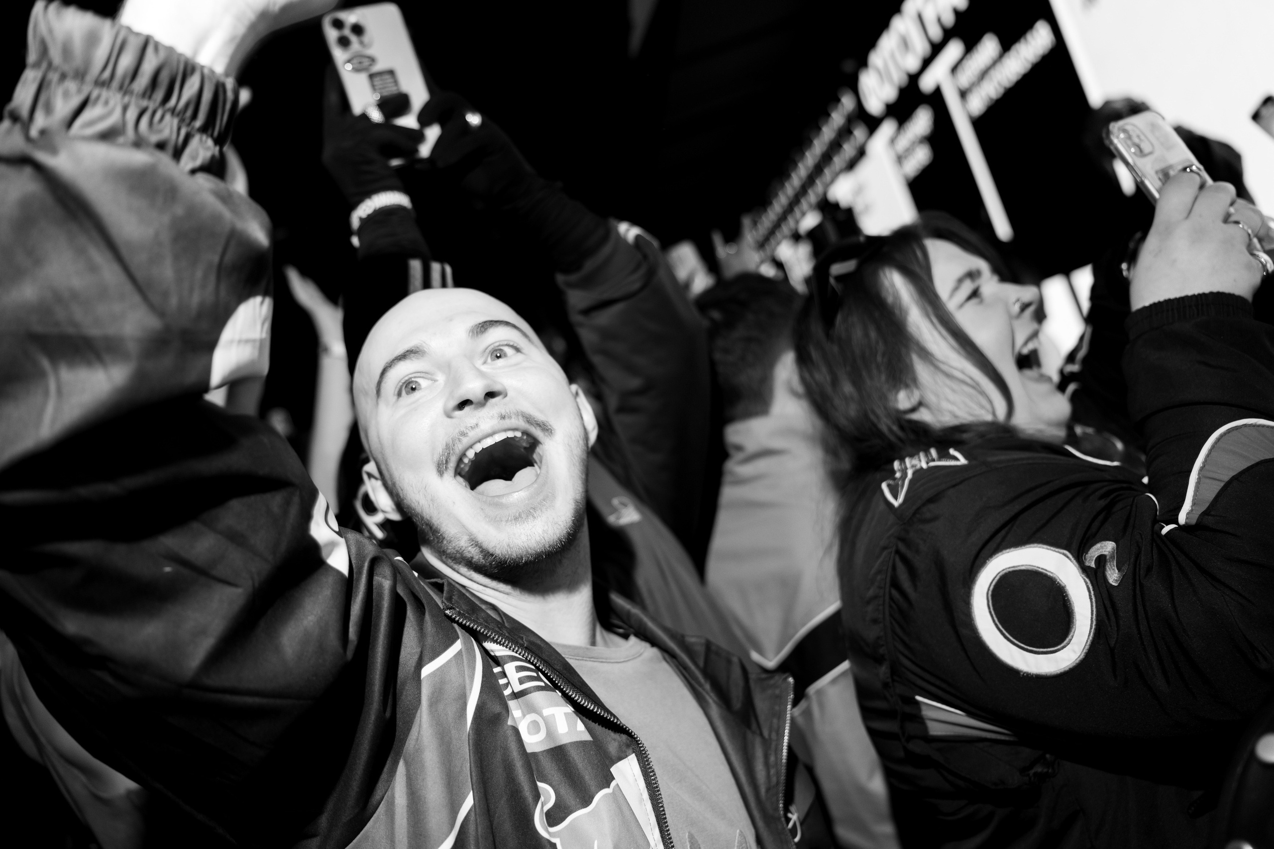 TOP100 AWARDS / 2025. Свадебный фотограф в Москве Евгений Рыжов