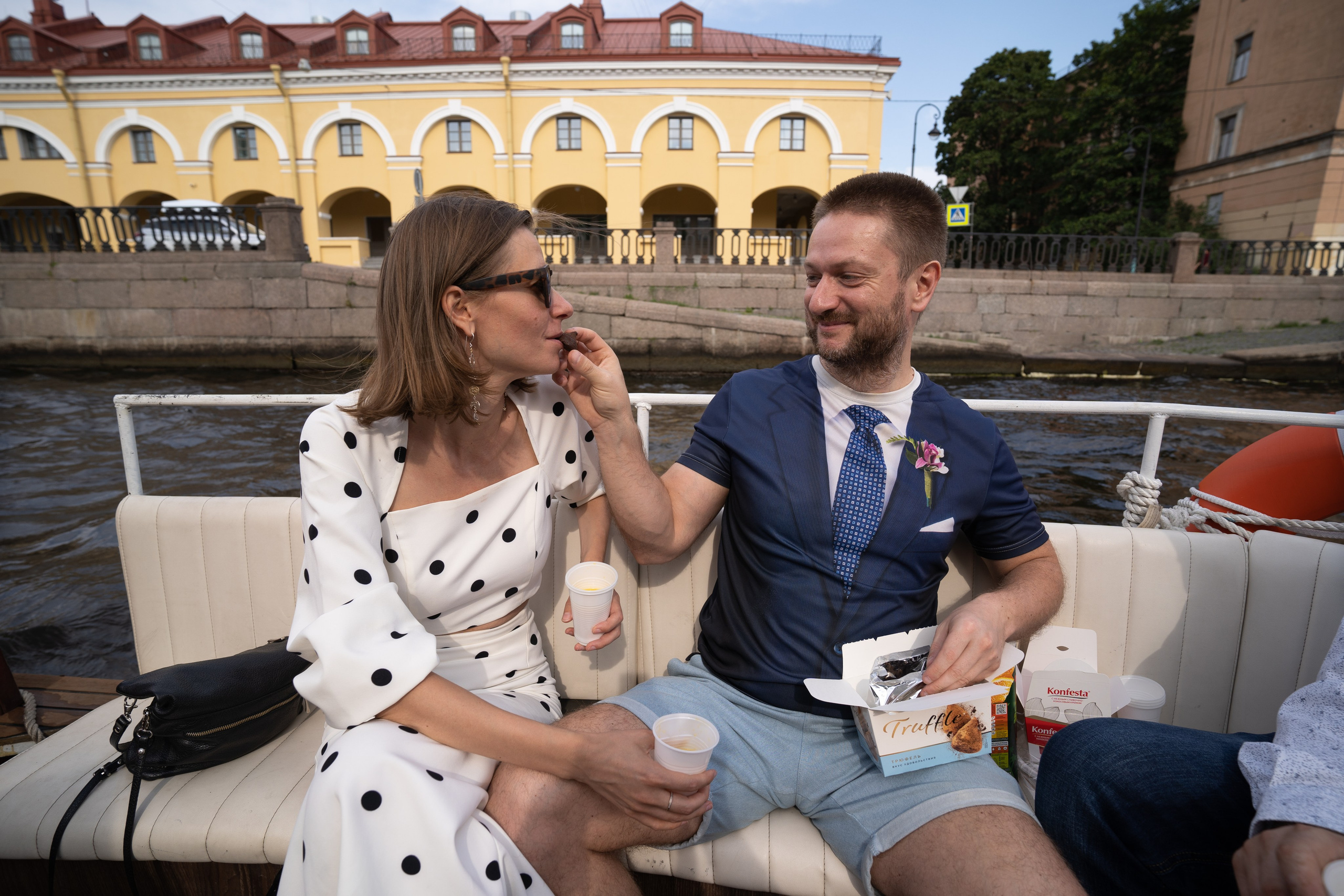 Прогулка на катере, тренинг, игры. Концертный и репортажный фотограф в Санкт-Петербурге Слава Пахомов