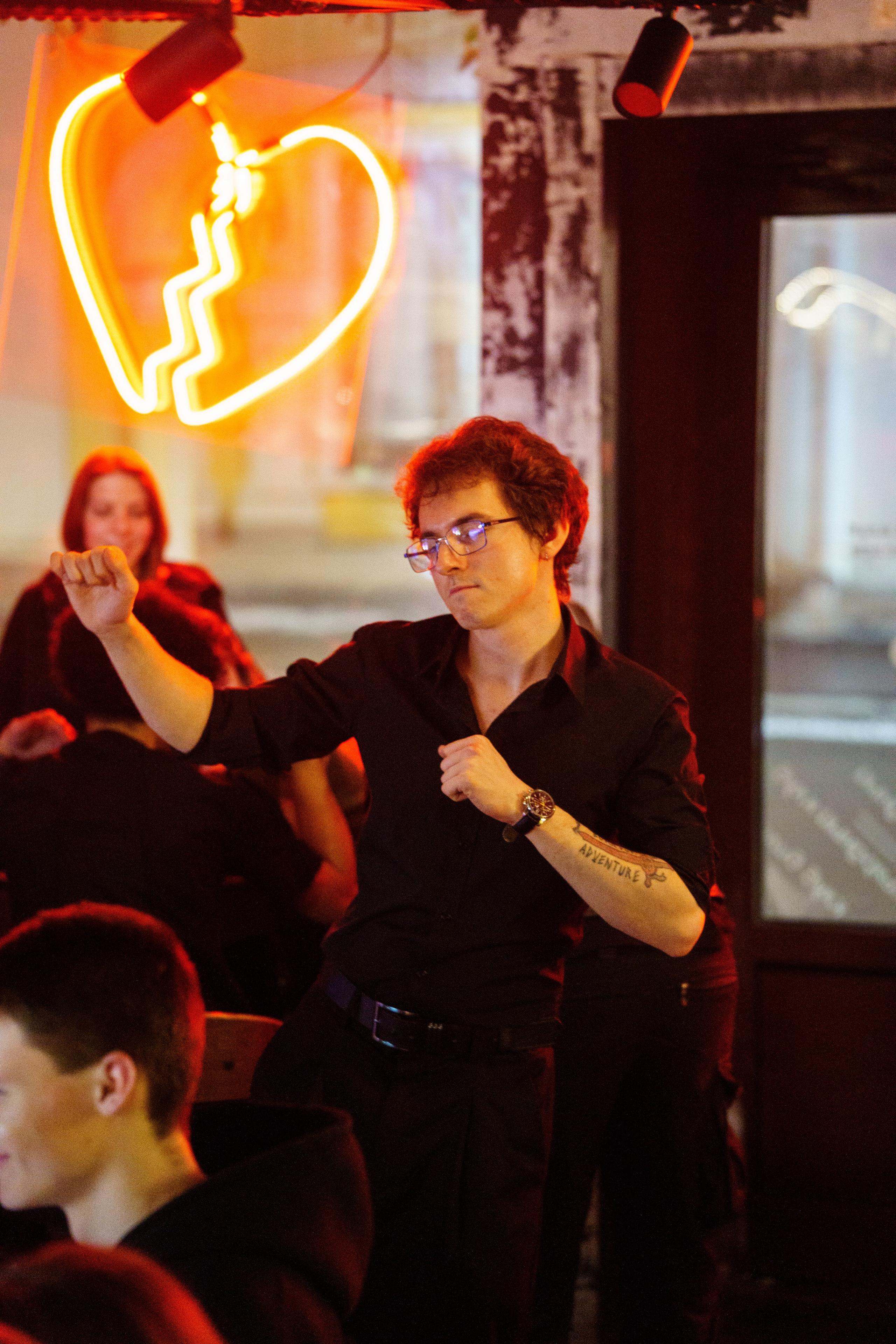 День святого Валентина в Баре разбитых сердец. Концертный и репортажный фотограф в Санкт-Петербурге Слава Пахомов