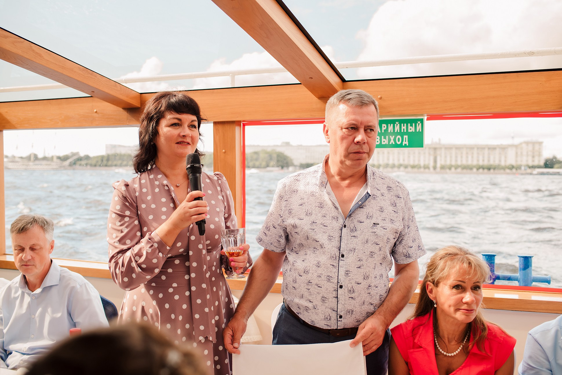 Юля и Андрей. Банкет на воде. Семейный и Свадебный фотограф. Санкт-Петербург. Пушкин