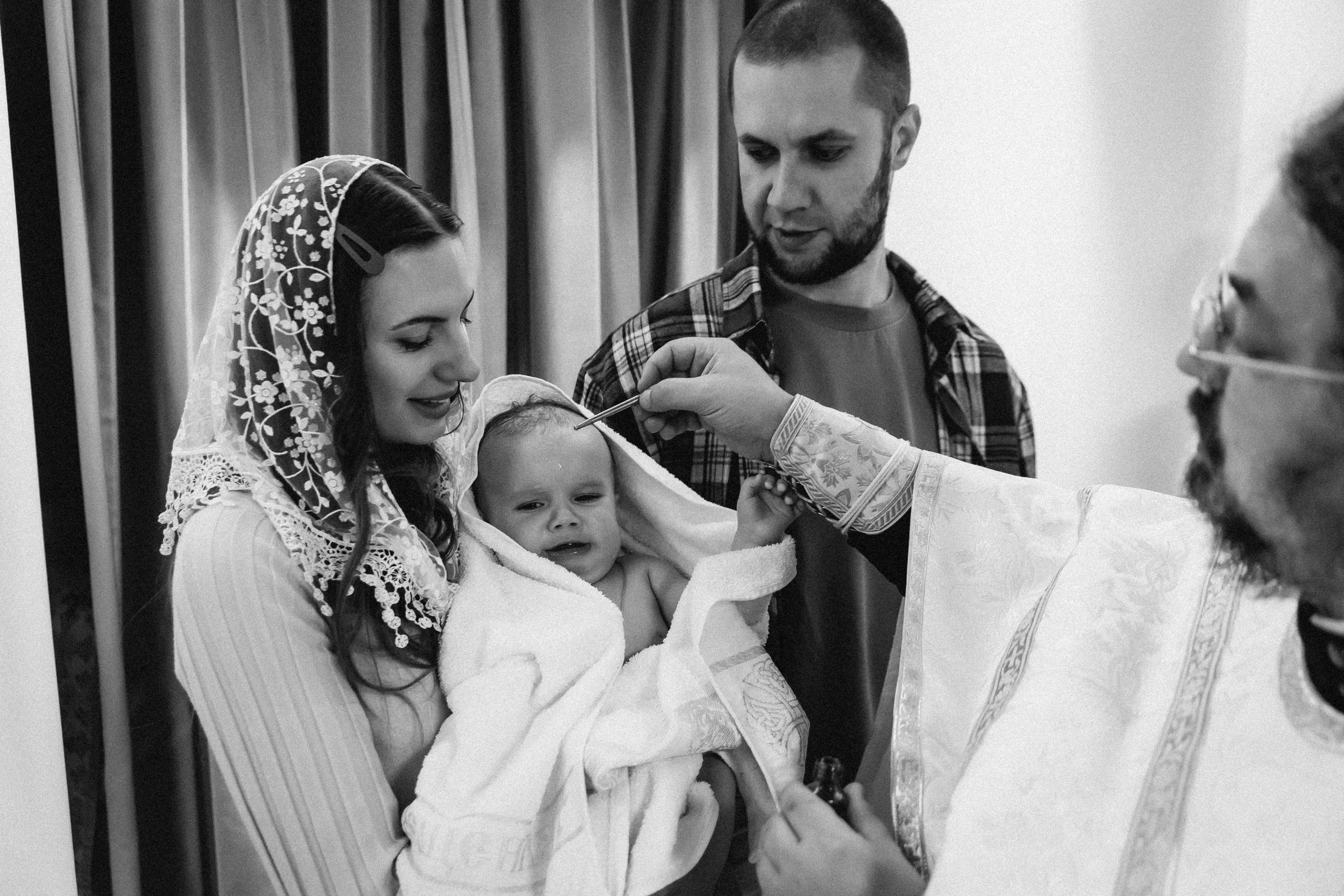 Крещение Леона. Семейный фотограф Минск Усова Ольга