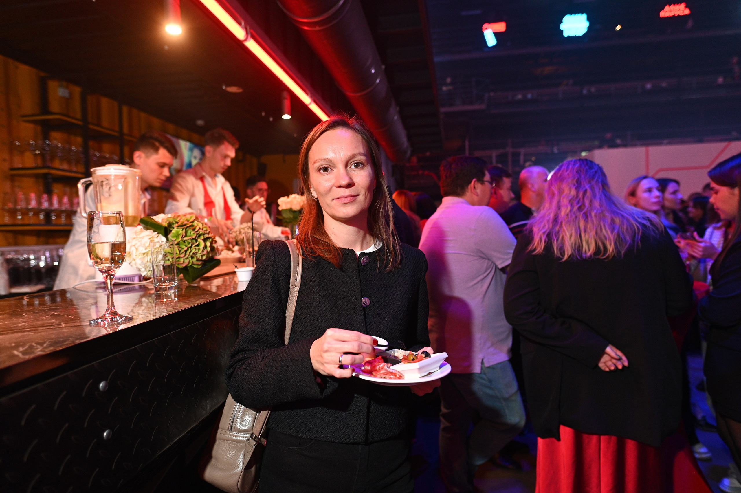 Презентация Пятого канала 01.10.2024. EVEREST PHOTO REPORT