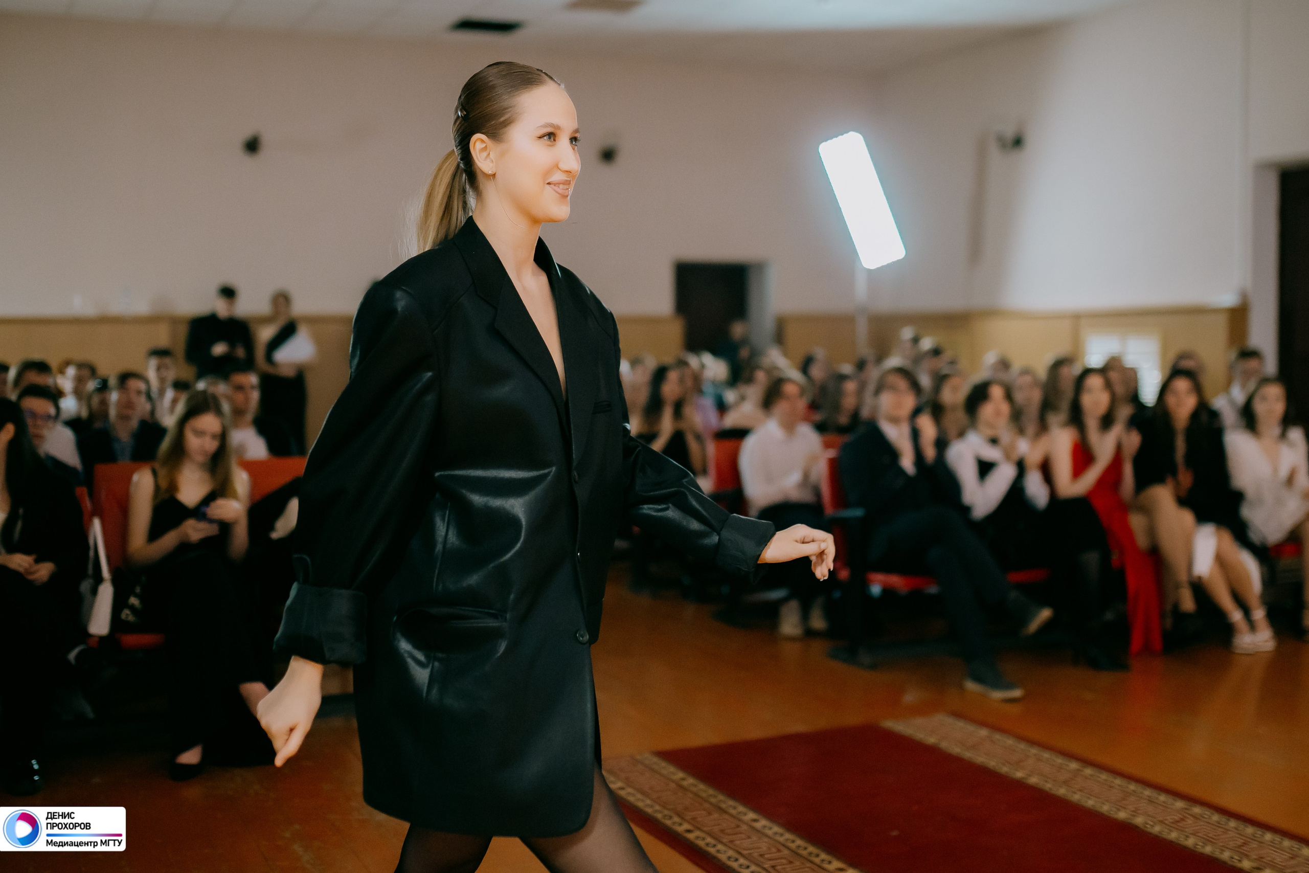 Квартирник «Мет-Гала-Медиа» // 29.11.2024. Денис Прохоров Фотограф в г. Магнитогорск