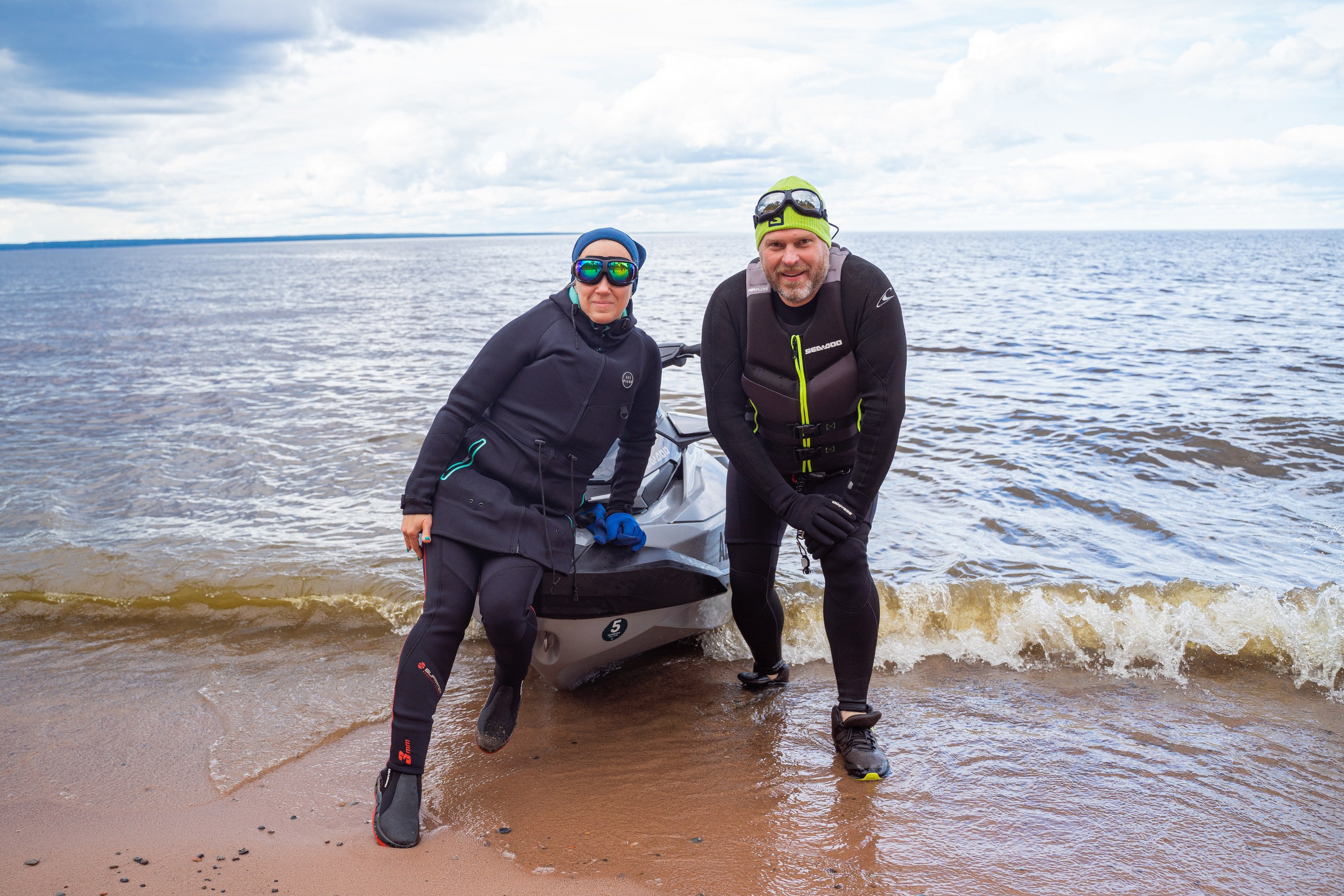 Гидровыезд в Коневский мужской монастырь. Свадебный, семейный, портретный, репортажный фотограф в Санкт-Петербурге