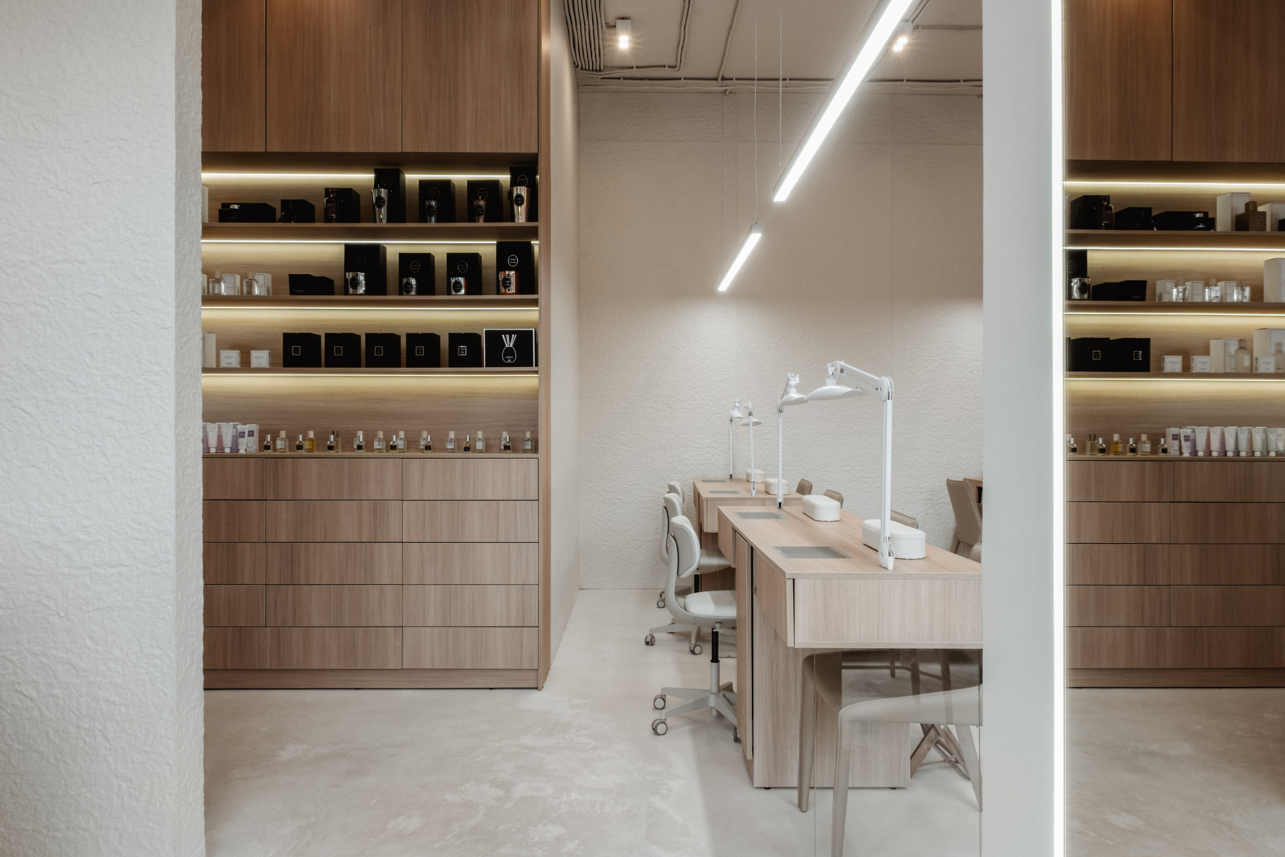 Laquerlab by Kristina Selyutina. Ekaterina Symidi. Interior Photographer