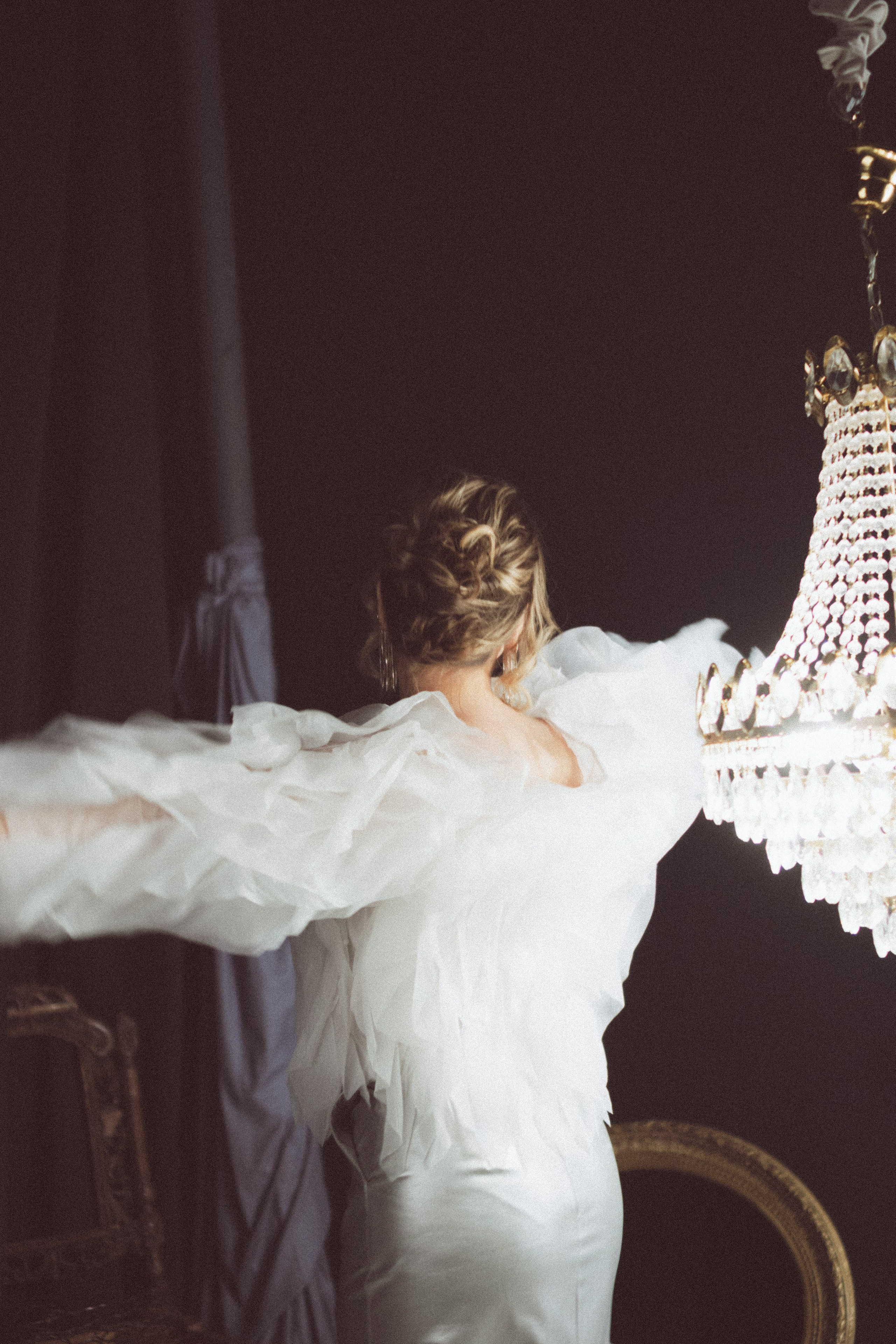 НОВОГОДНЯЯ ФОТОСЕСИИЯ В СТУДИИ ДЛЯ ДЕВУШКИ И ПРОГУЛКА ПО ЧЕРНЫШЕВСКОЙ. Профессиональный фотограф, Санкт-Петербург — Виктория Богомолова