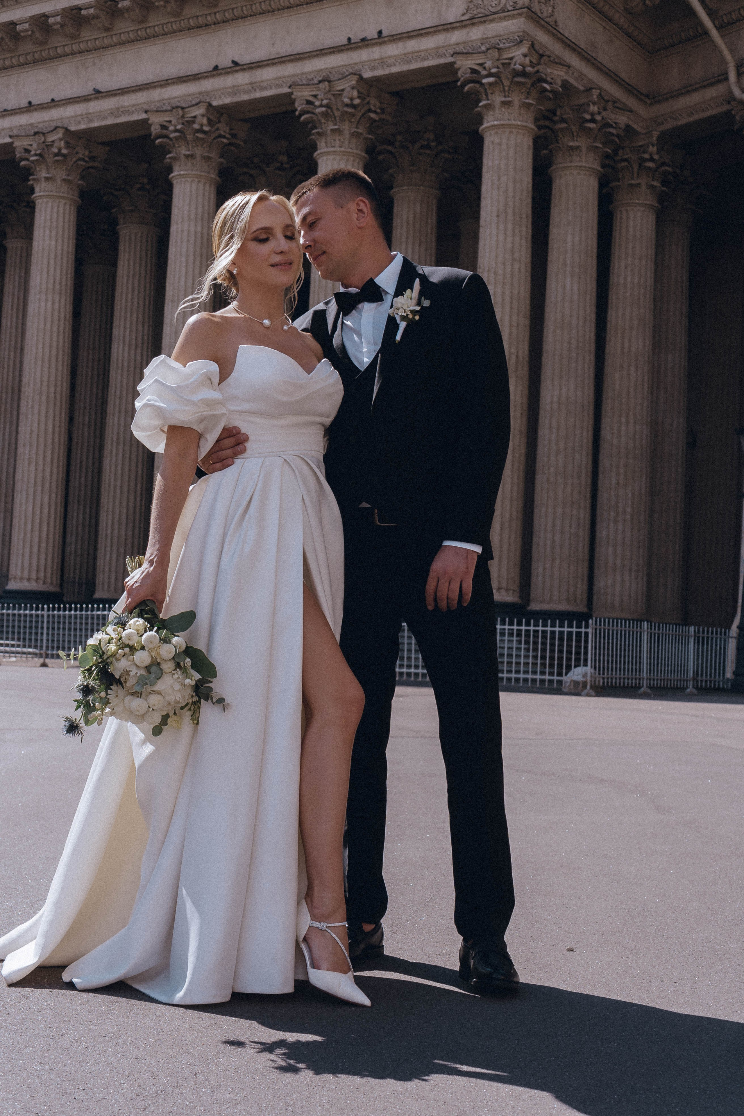 СВАДЕНБНАЯ СЬЕМКА НА КАТЕРЕ ПО КАНАЛАМ САНКТ-ПЕТЕРБУРГА И В АКВАТОРИИ НЕВЫ. Профессиональный фотограф, Санкт-Петербург — Виктория Богомолова