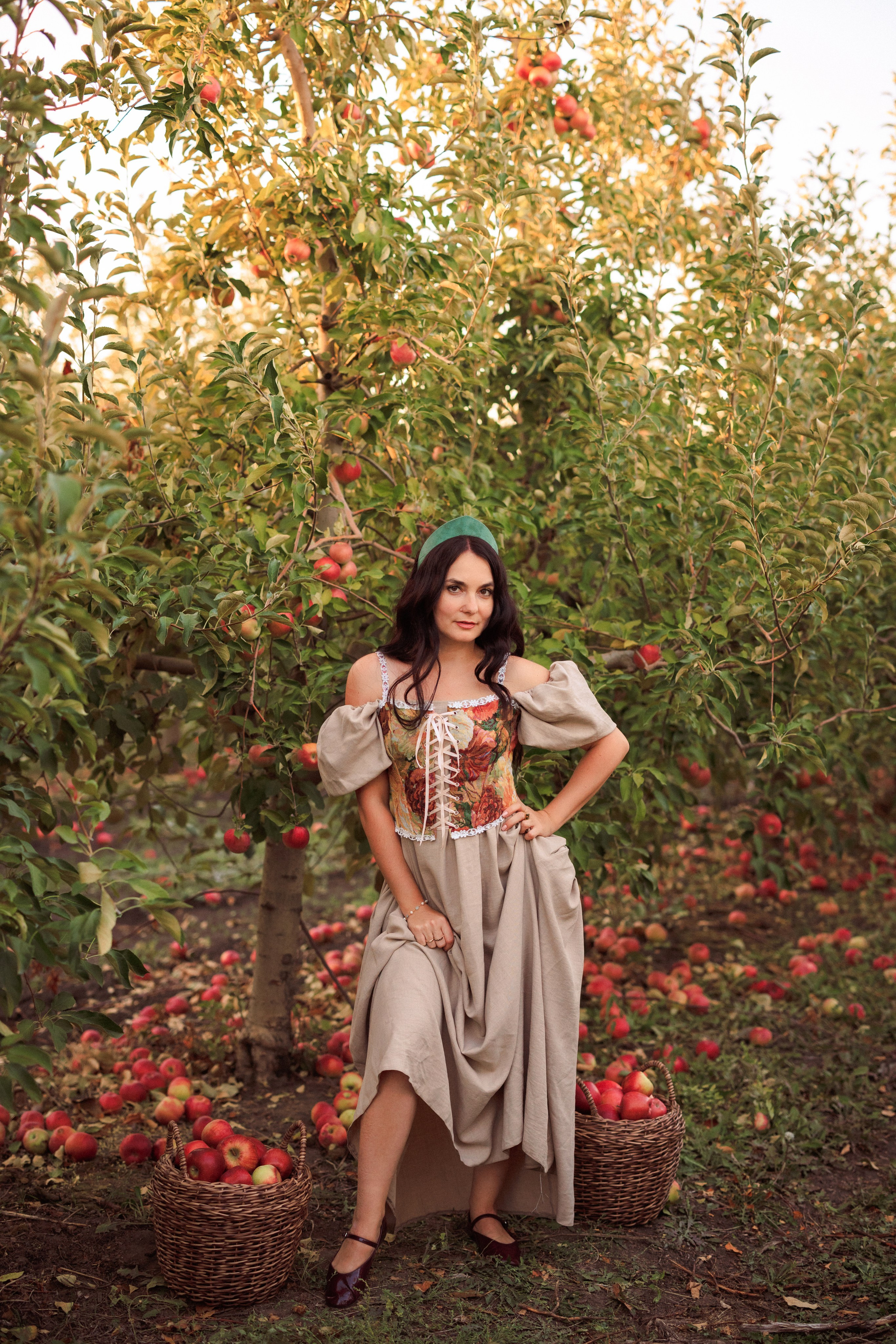 Семейная фотосессия в Яблоневом саду. Семейный и детский фотограф в Краснодаре Анна Трашкова