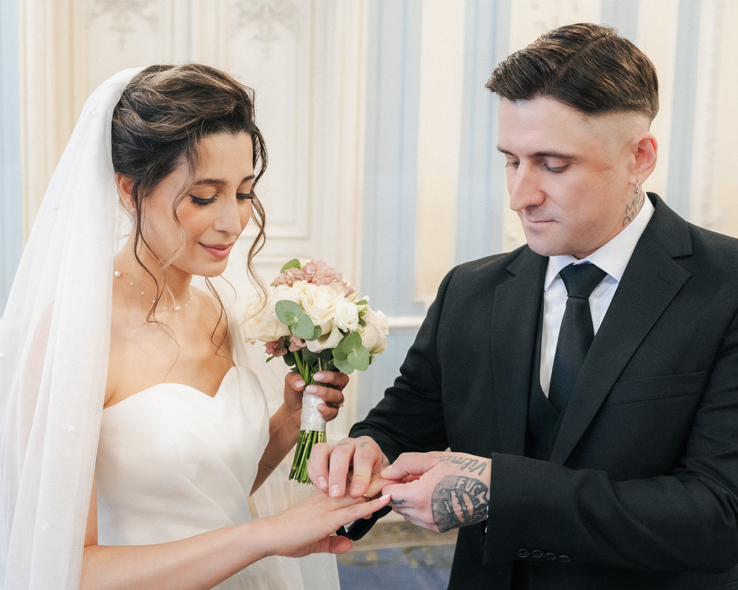 Сергей и Ани во Дворце бракосочетания № 2. Professional photoartist in St. Petersburg (wedding, reportage, portrait, model book, love story) Alexander Shvedov