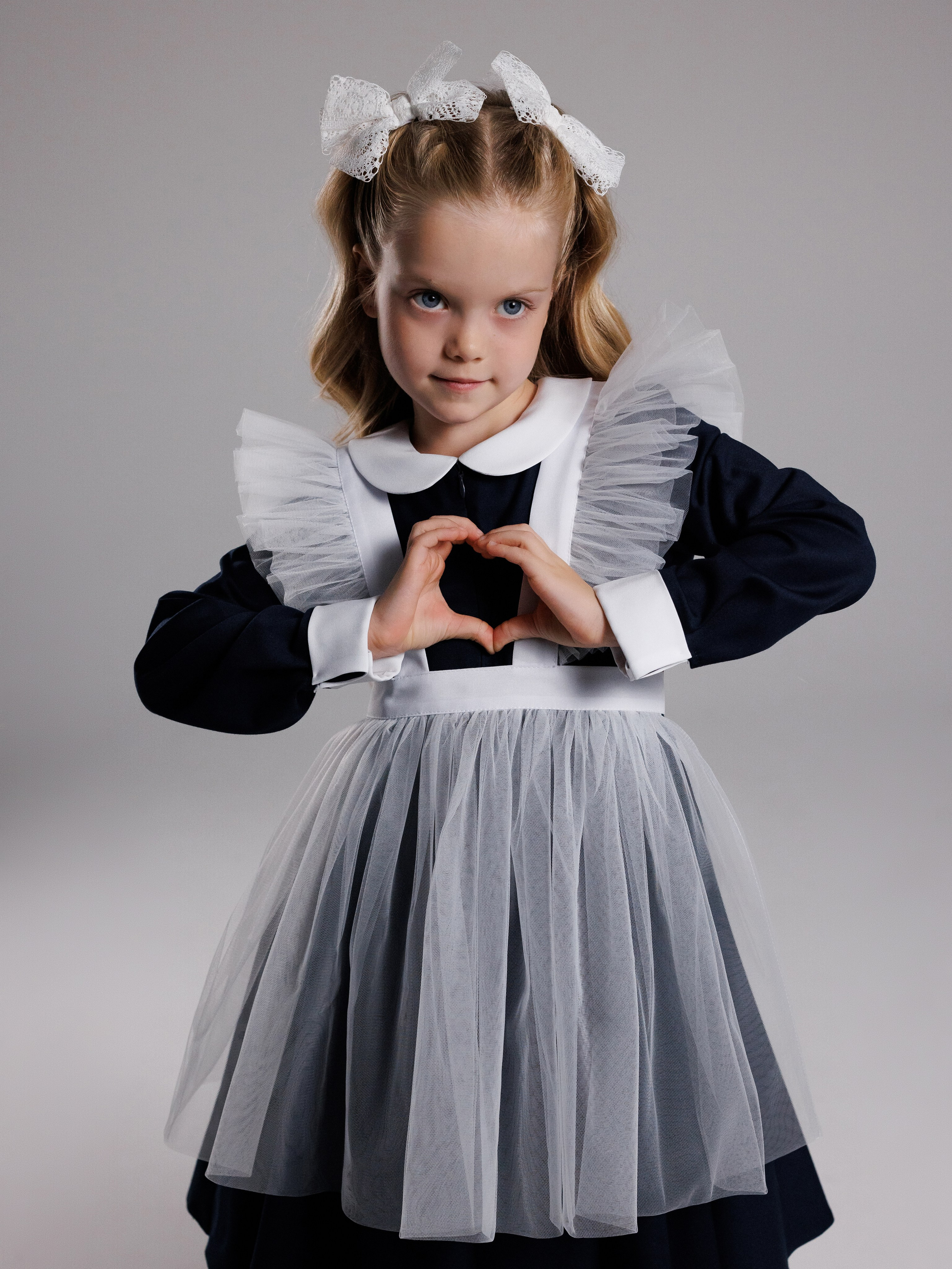 Фотосъёмка школьных фартуков для маркетплейса. Семейный и детский фотограф в Краснодаре Анна Трашкова