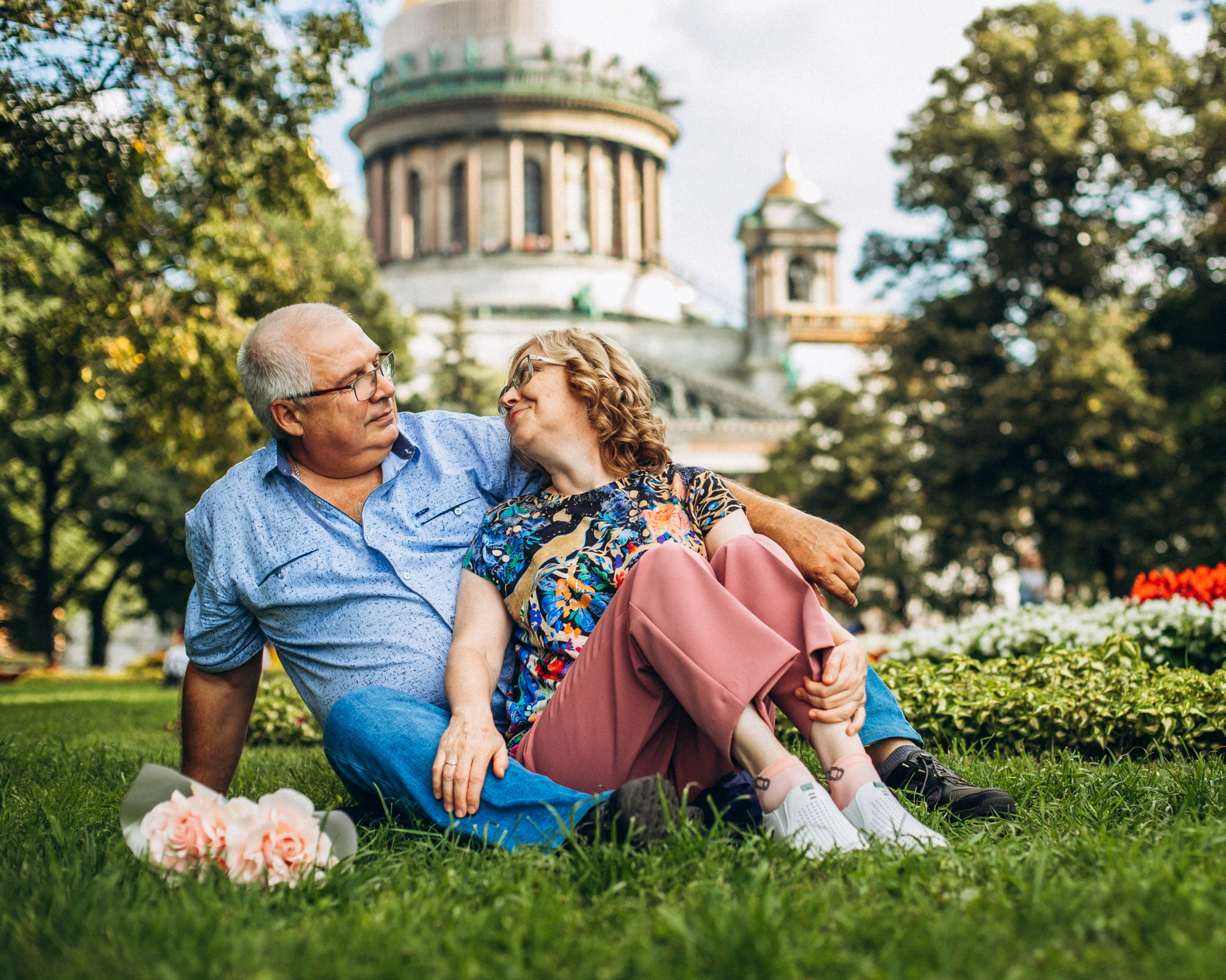 Андрей и Елена в августе. Фотопрогулка в Петербурге. Индивидуальный и семейный фотограф в Санкт-Петербурге