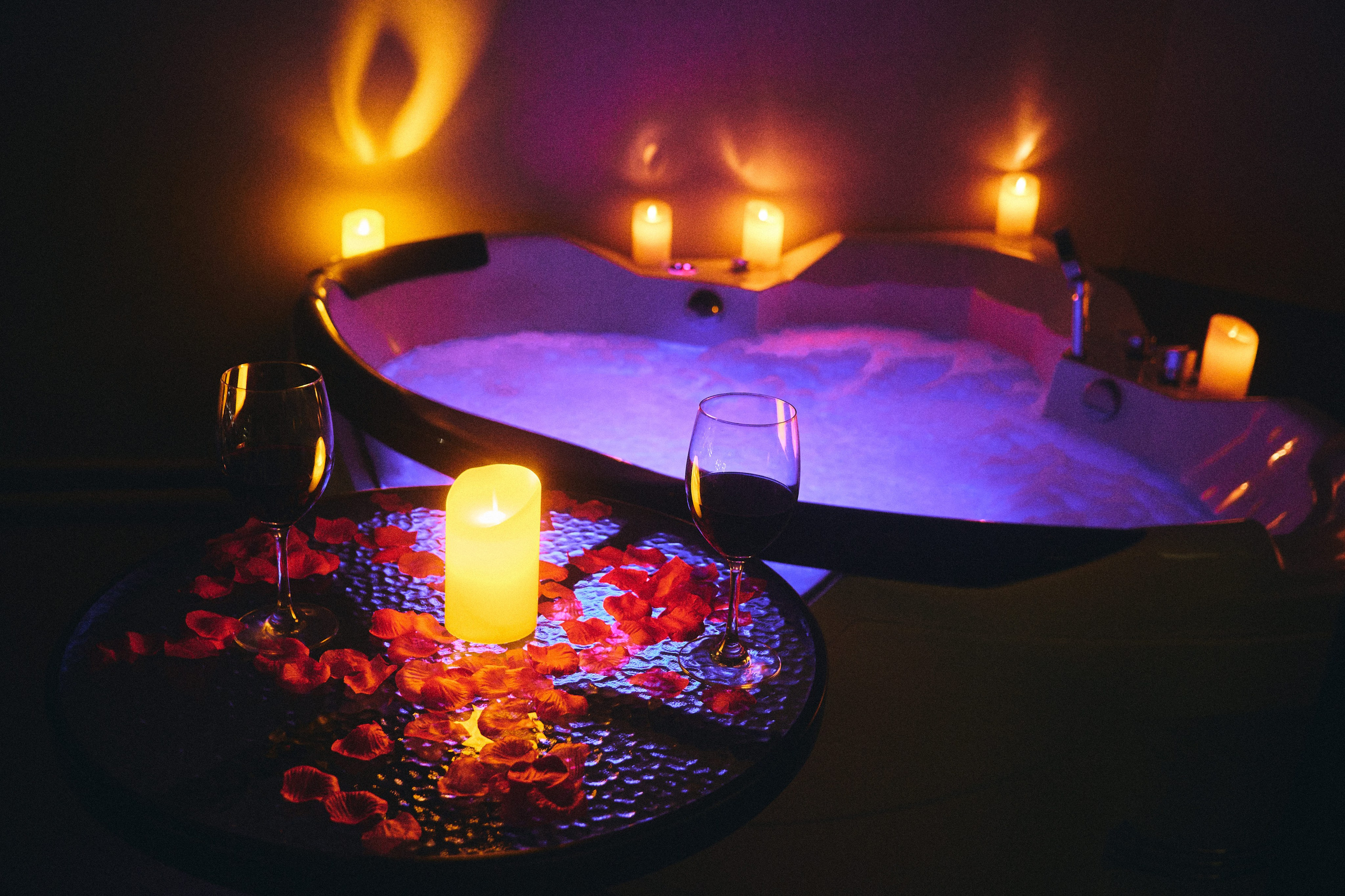 Lavender Mansion. See the moment and catche. commercial and reportage