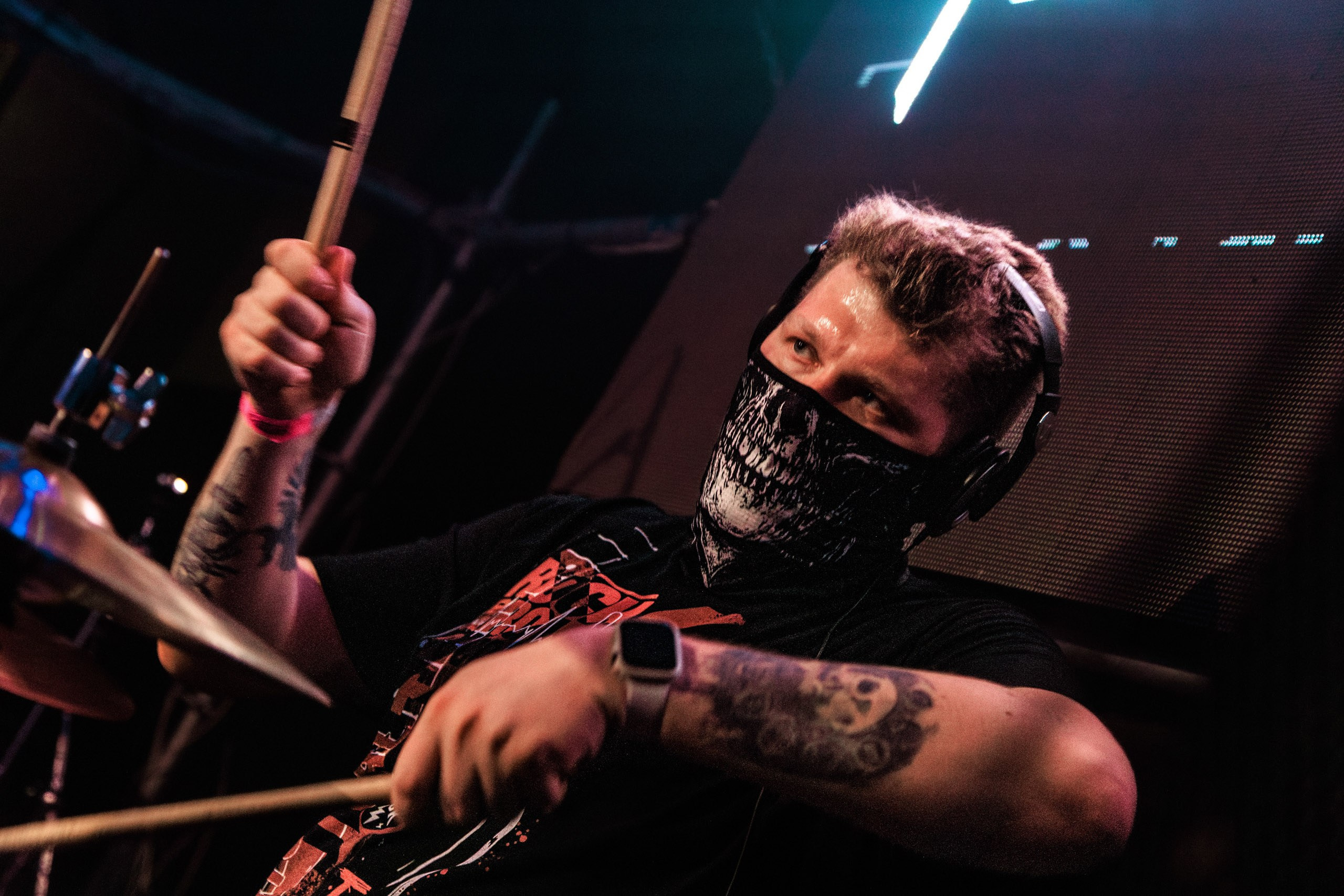 01.05.25 Oldскулы. Репортажный фотограф Екатеринбург | Яркий, качественный репортаж | Концерты, клубы, репортаж, праздники, корпоративы