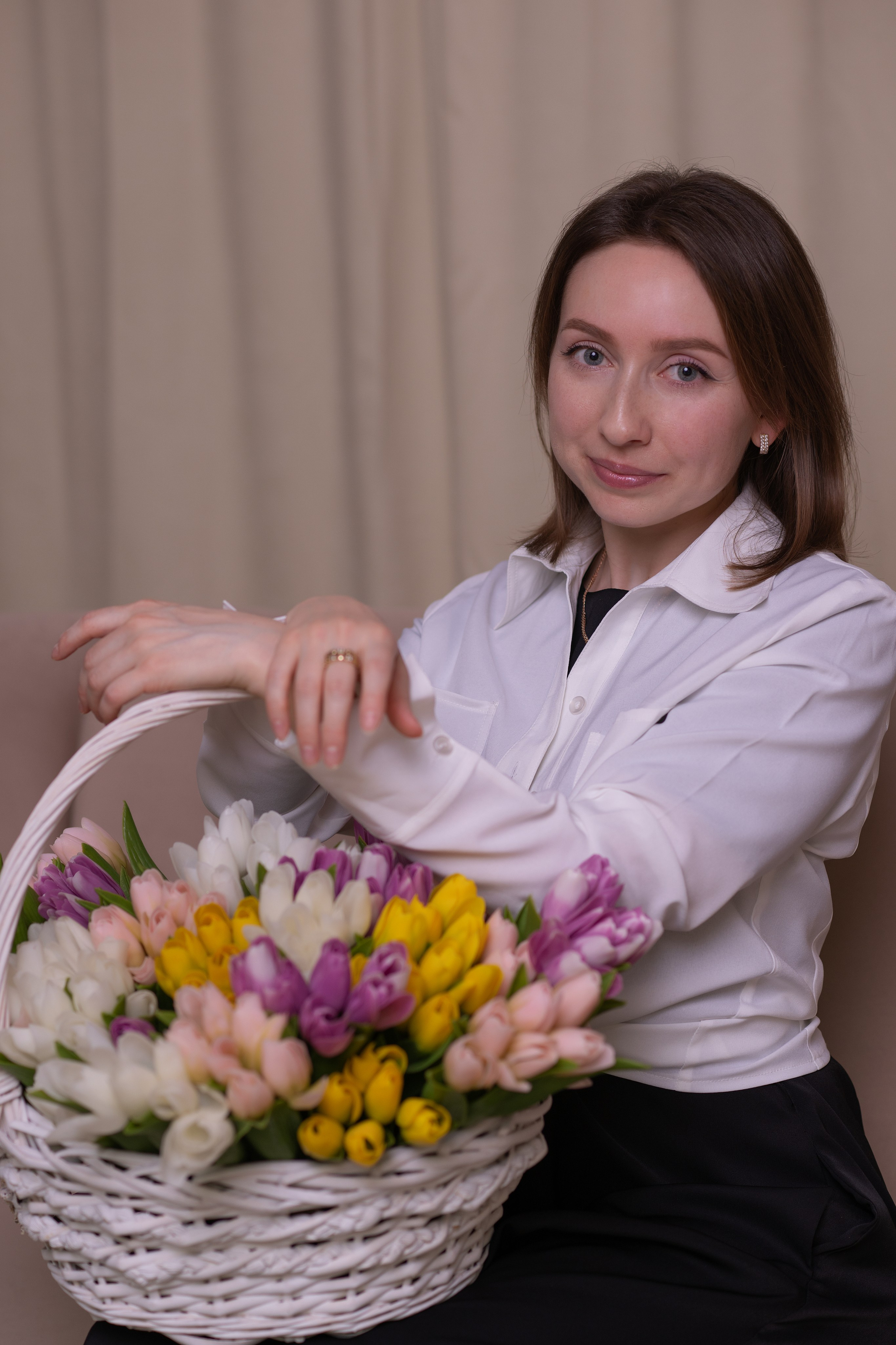 Студийные женские портреты. Главная