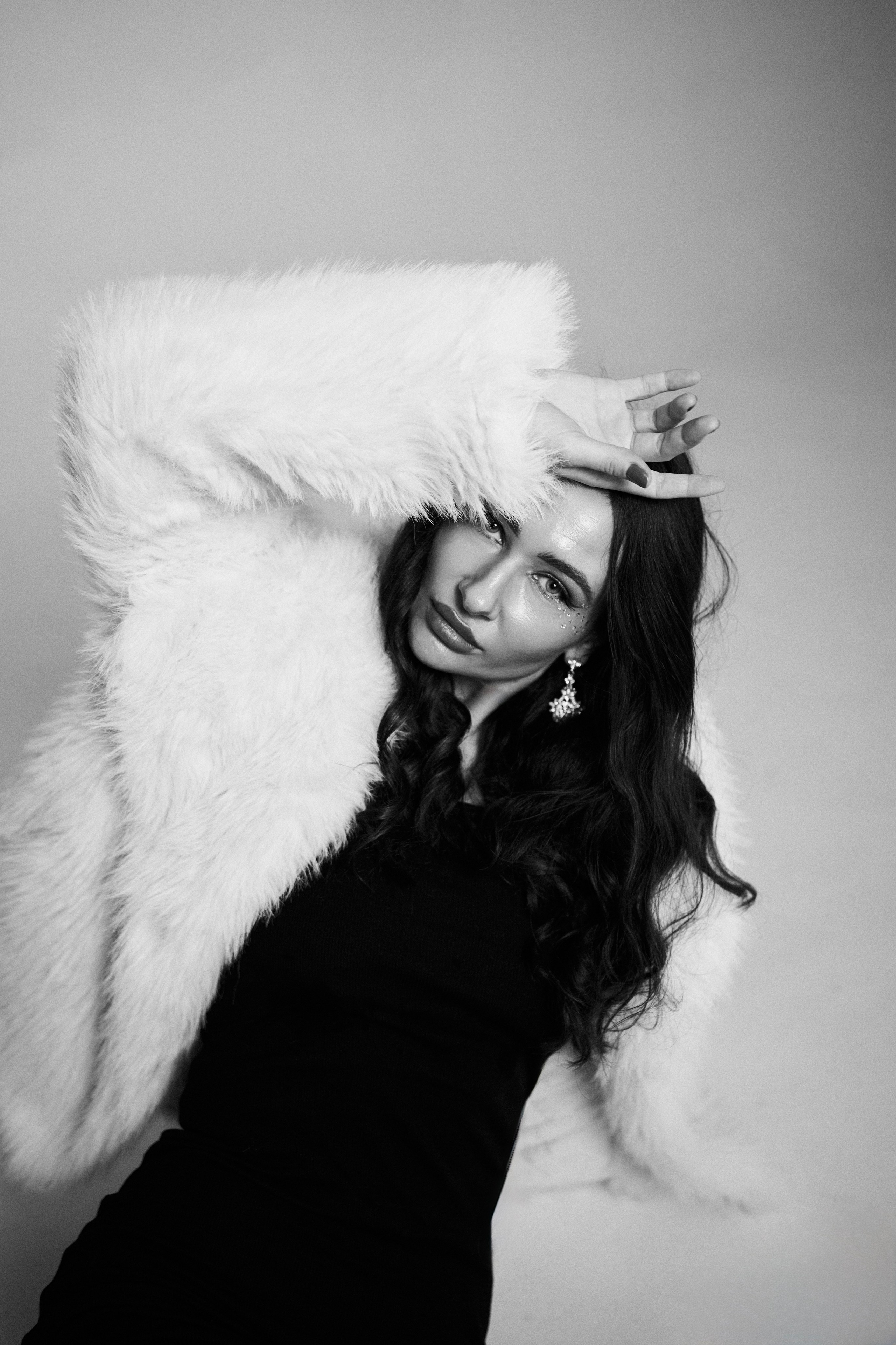 Юлия. Hmliber — фотограф и контент-креатор из Петербурга