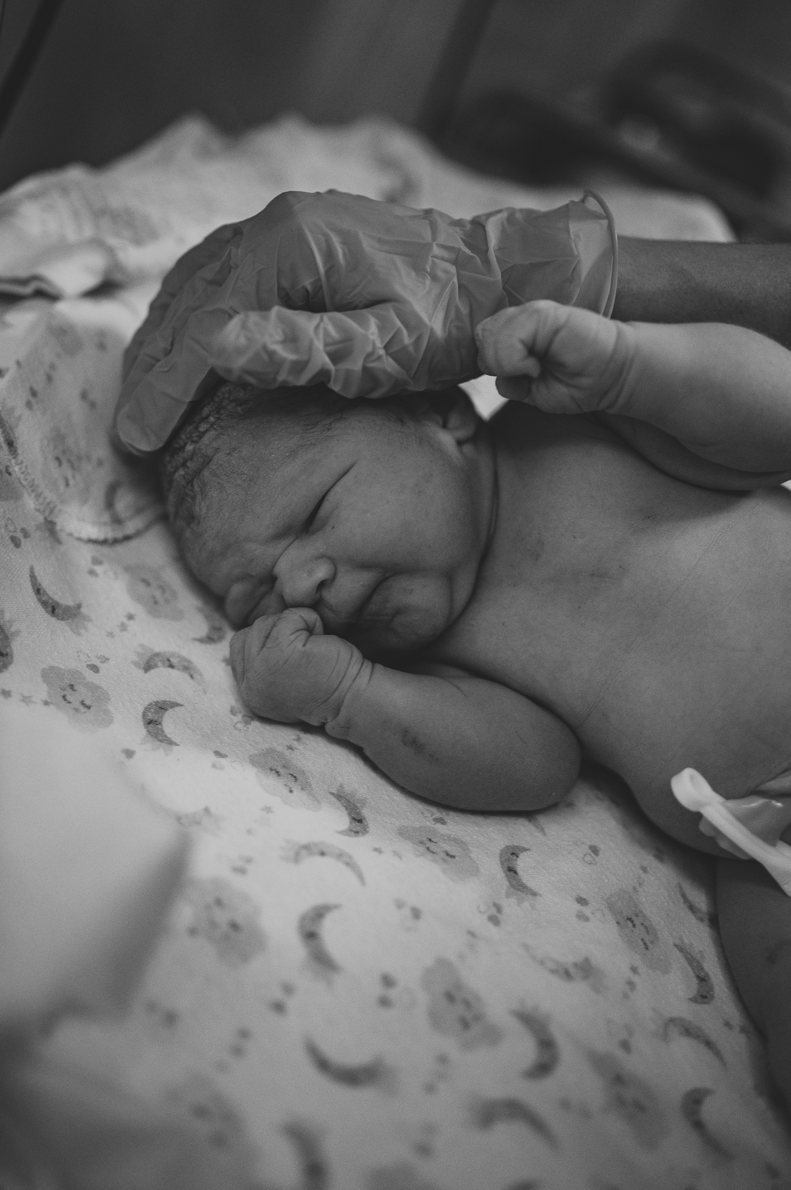 Рождение Антонины. Фотограф и видеограф в Санкт-Петербурге Полина Янушко. Съёмка родов