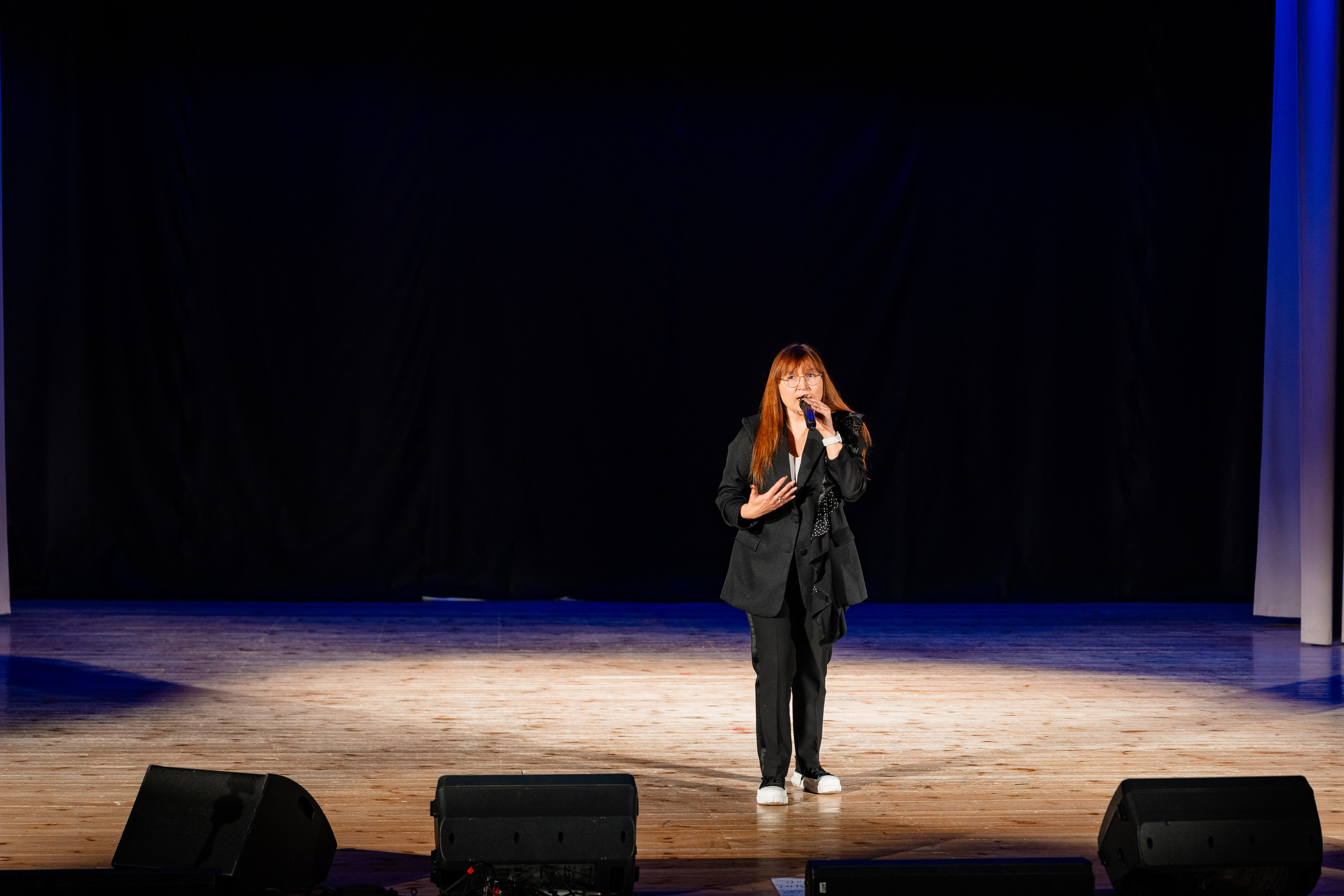 Концерт ДК Буривестник. Фотограф Никита Комаров