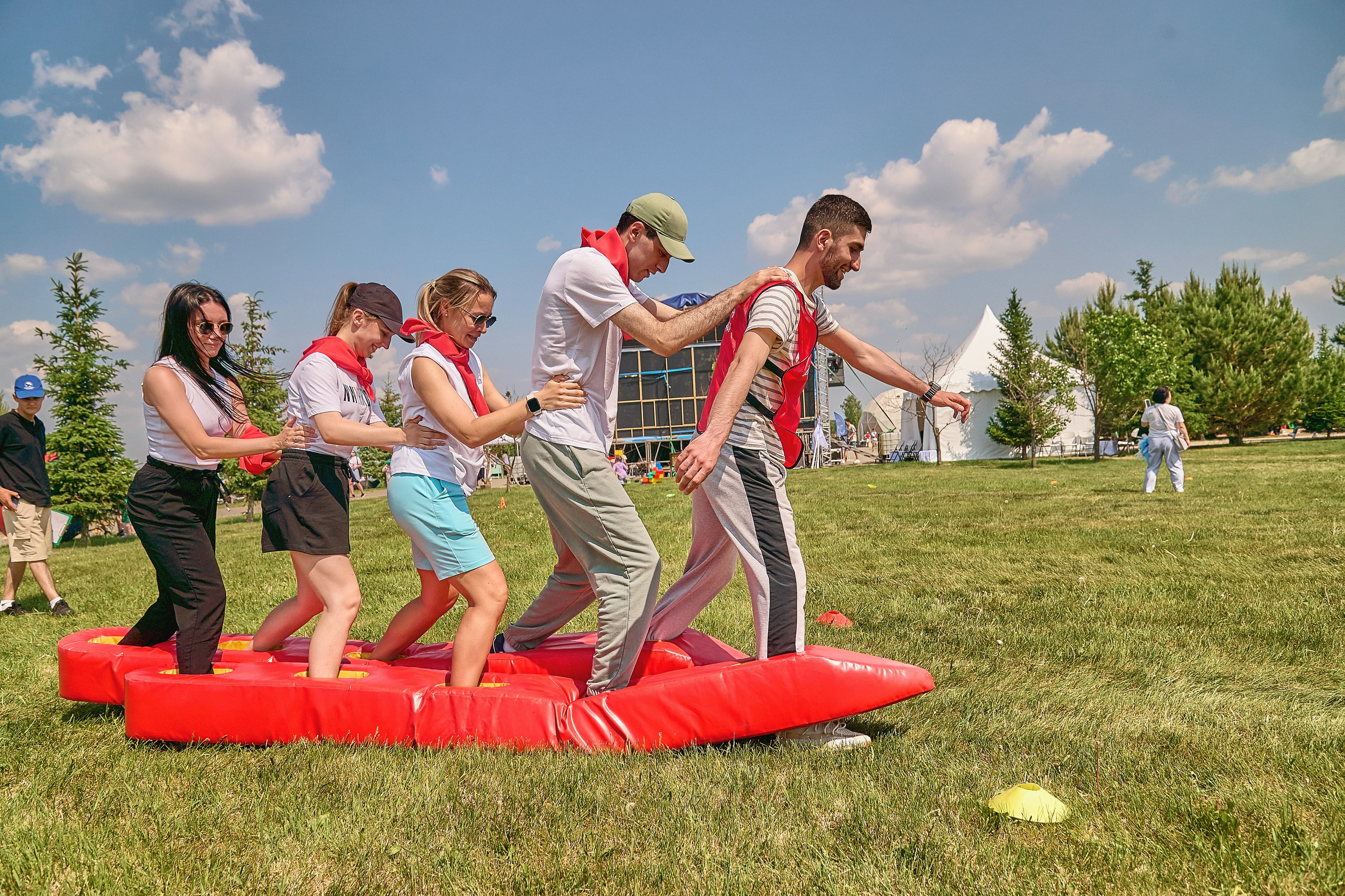 Монолитхолдинг — Емельяновское озеро. Фотограф Яковлев Роман — Красноярск