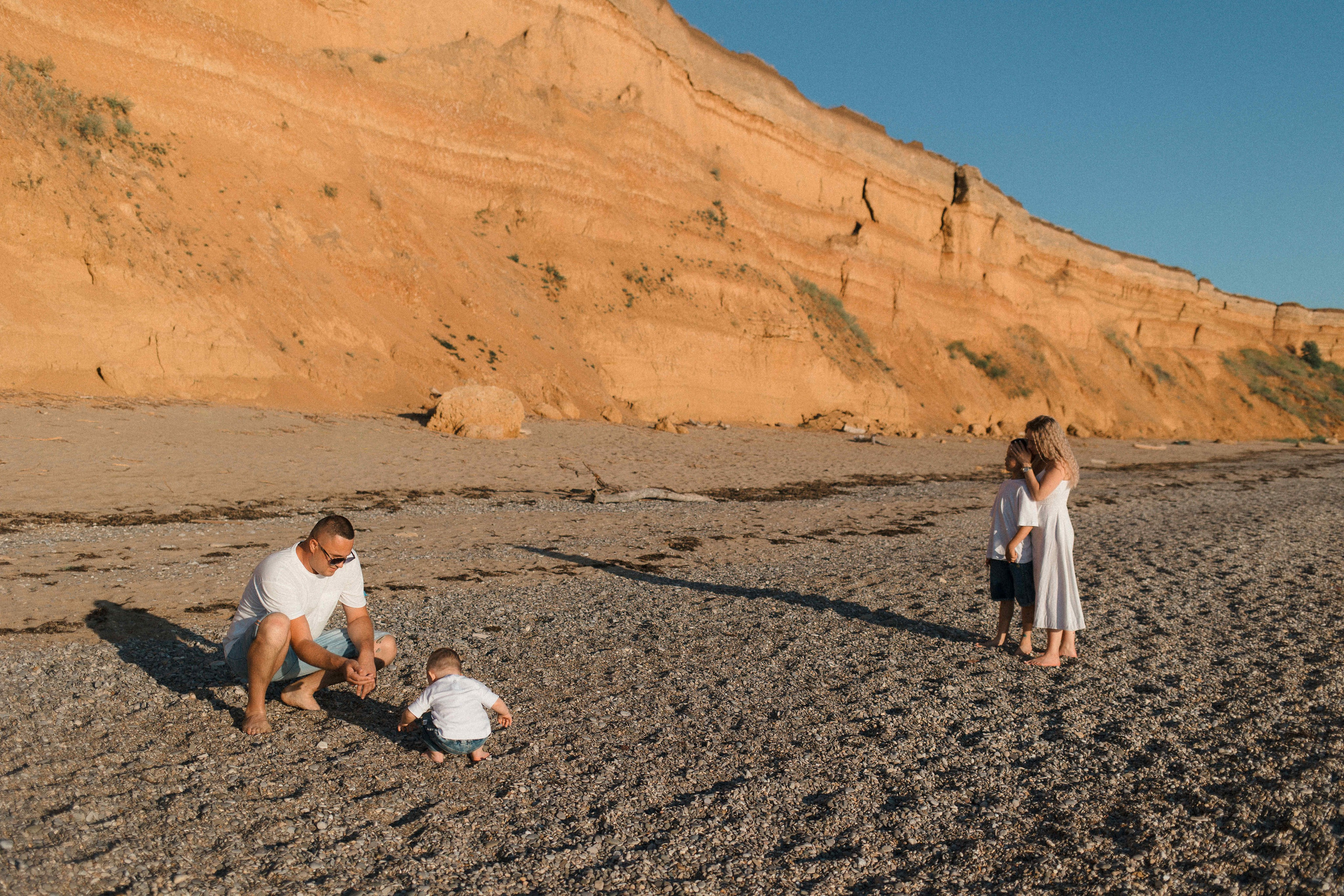 Море, закат, любовь 🖤. Свадебный фотограф Мироманов Николай в Крыму