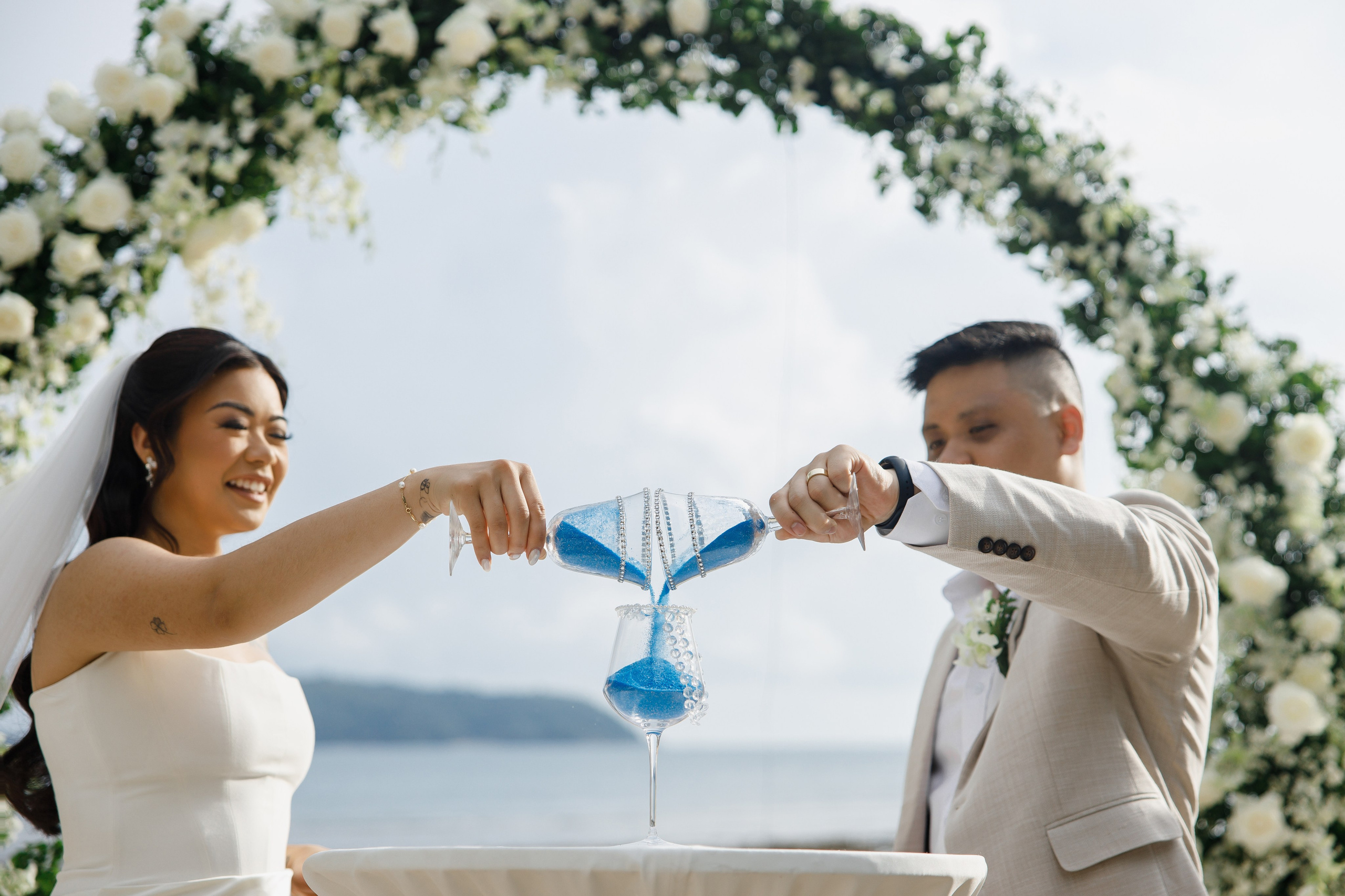 Wedding in Phuket at the Thavorn Hotel. Photographer in Phuket. Photographer Thailand
