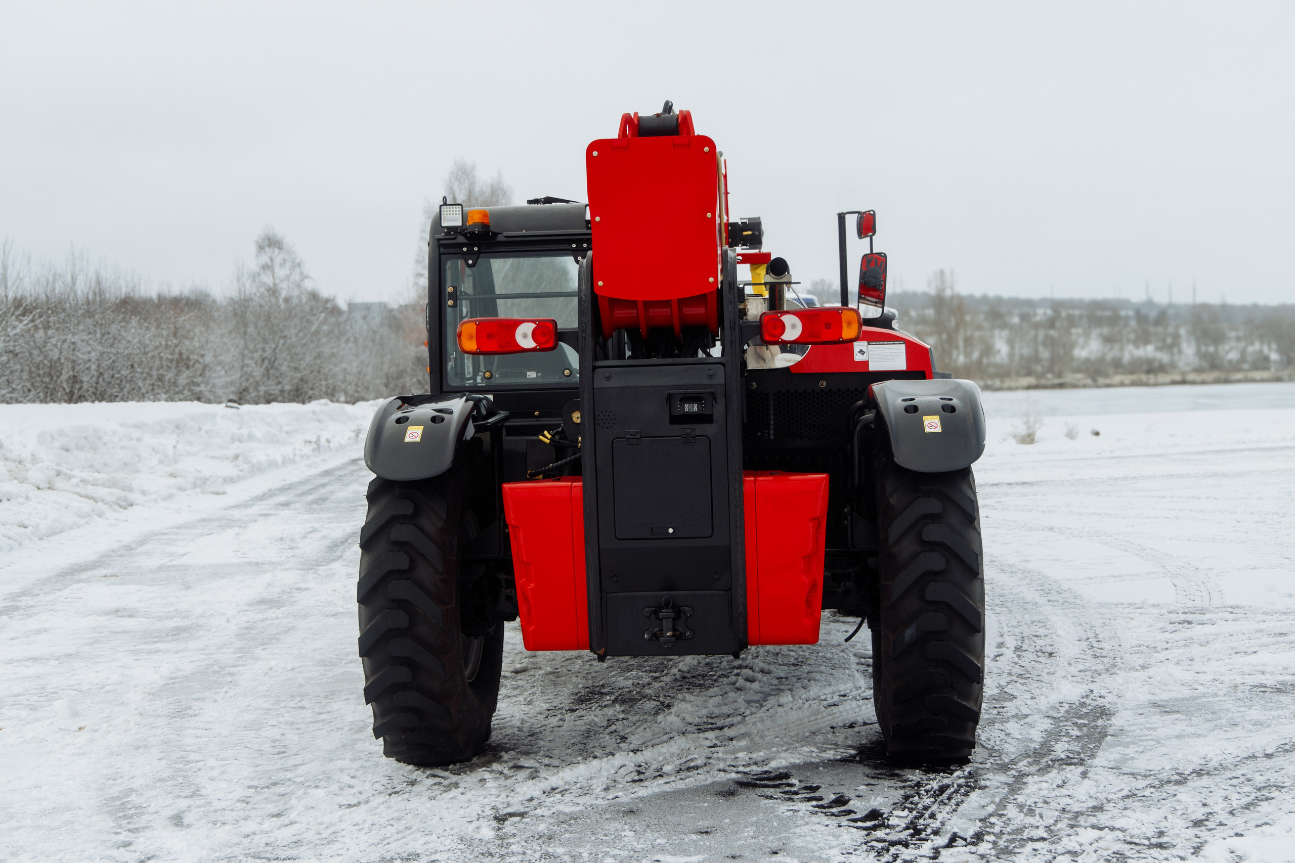 Фото телеск. погр. Weheavy WF4014. Продажа и обслуживание грузовой техники и спецтехники в г. Новосибирск компания СТИ