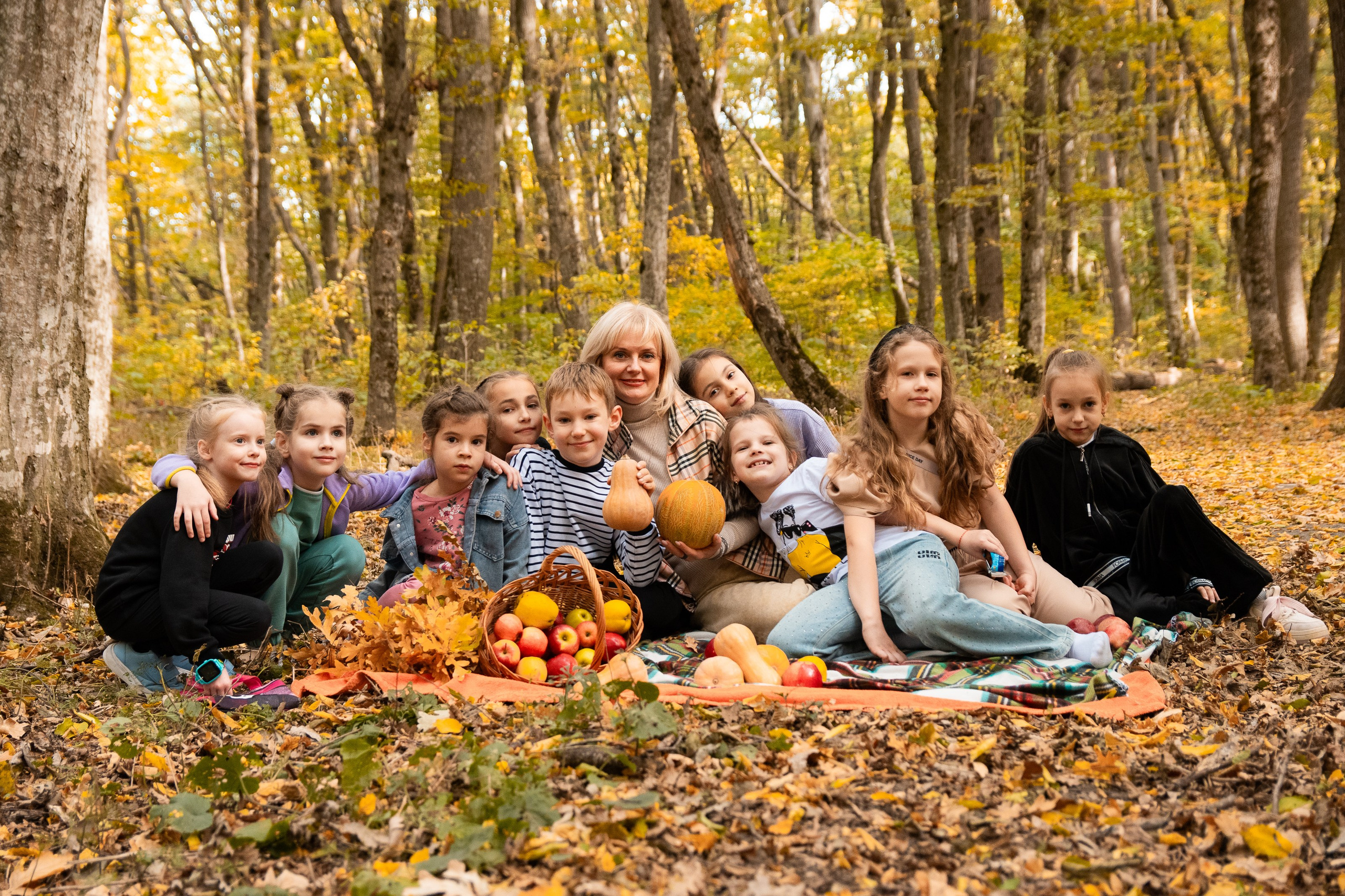 Школьная осенняя фотосессия. Репортажный фотограф в Ставрополе