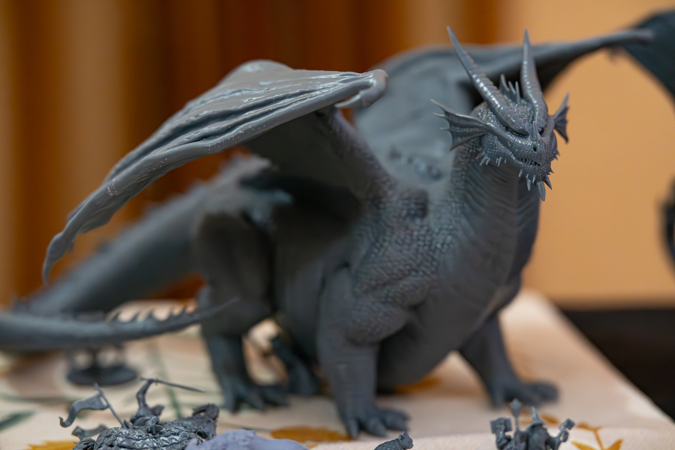 Его сокровищница определённо внутри.