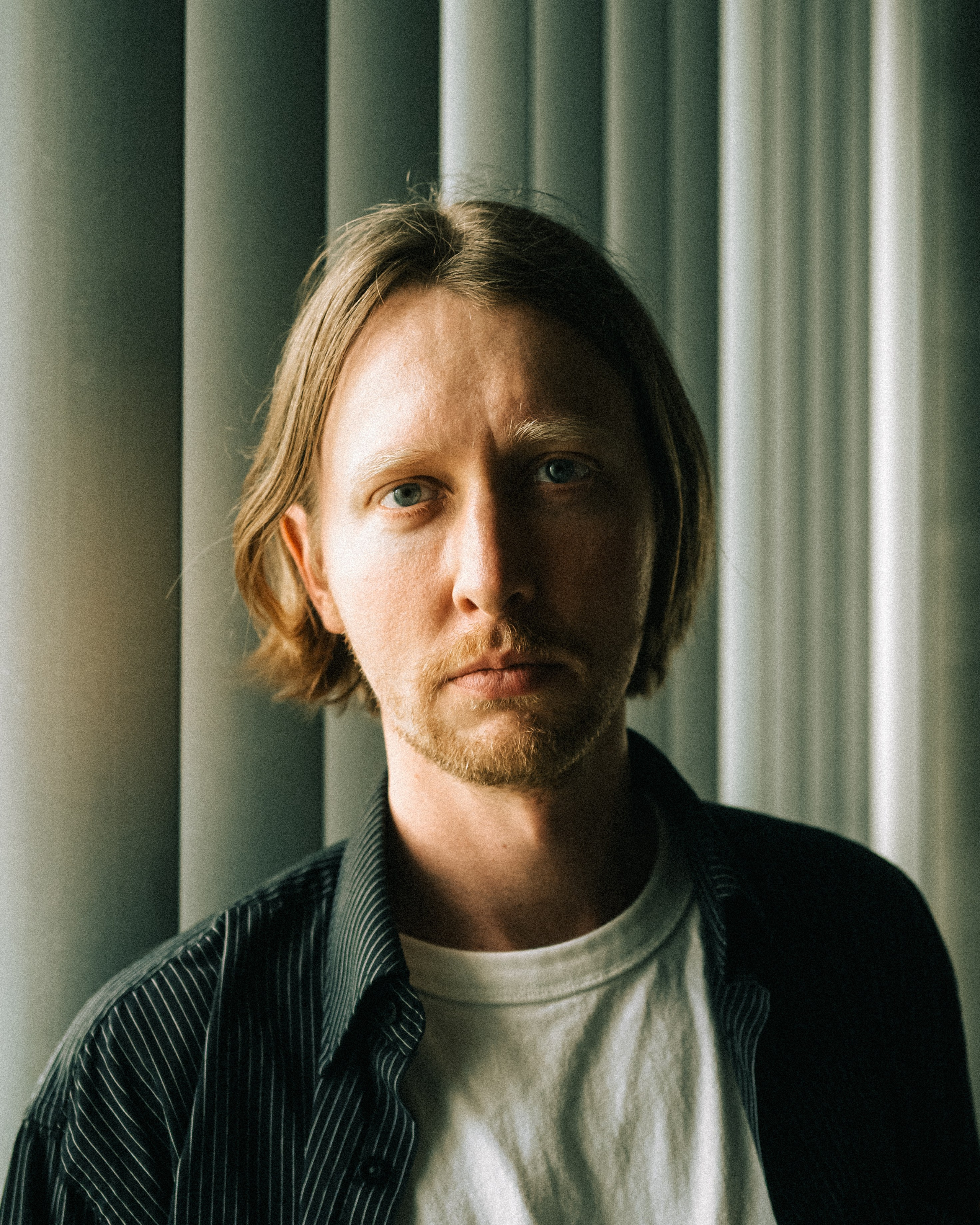 Portrait. Если ты на Земле — звони