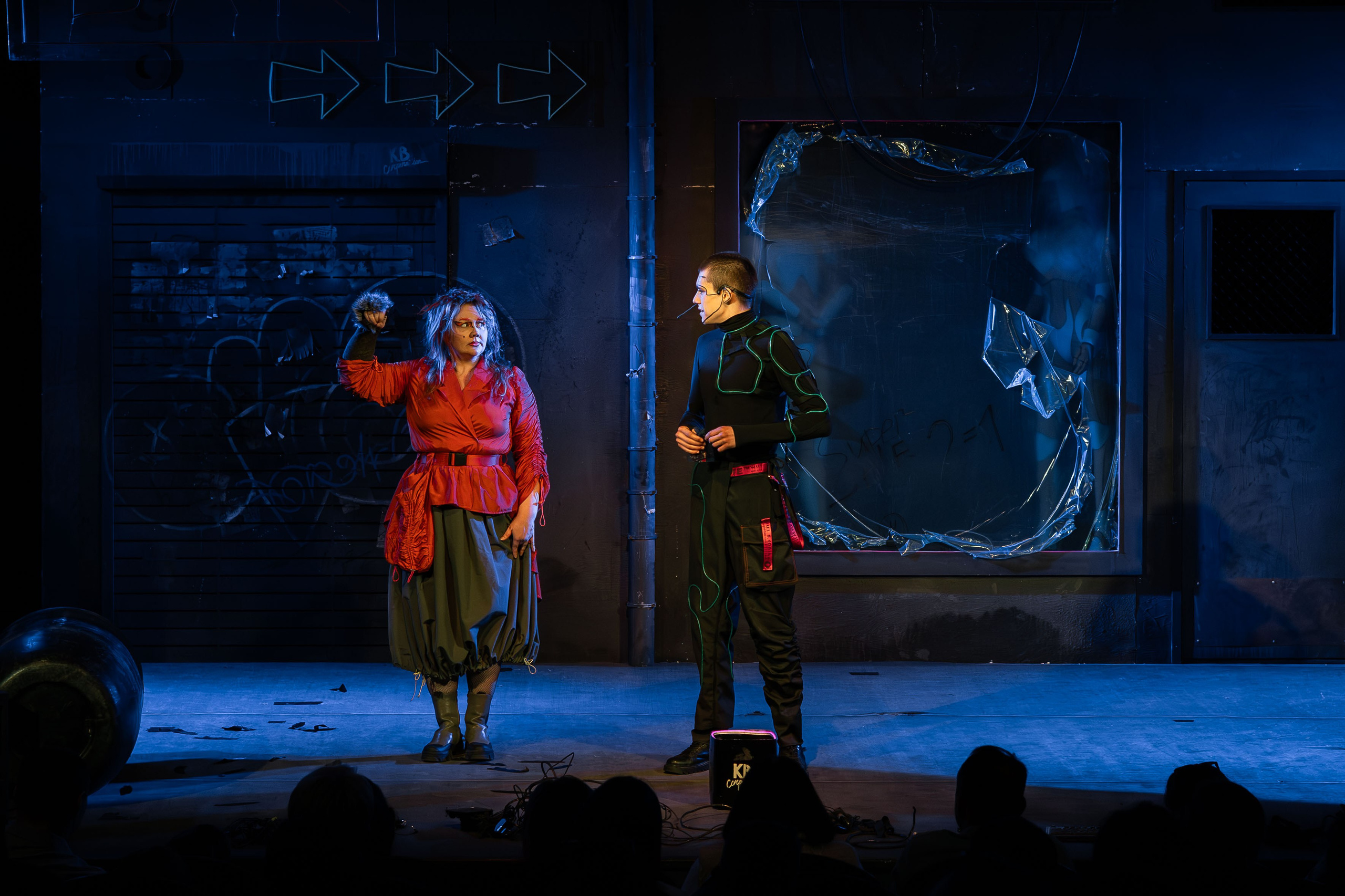 Театр Юного Зрителя «Буратино 2087». Кадр Плюс — Фотография с характером «Визуальный продюсер и фотограф Марк Файзулин»