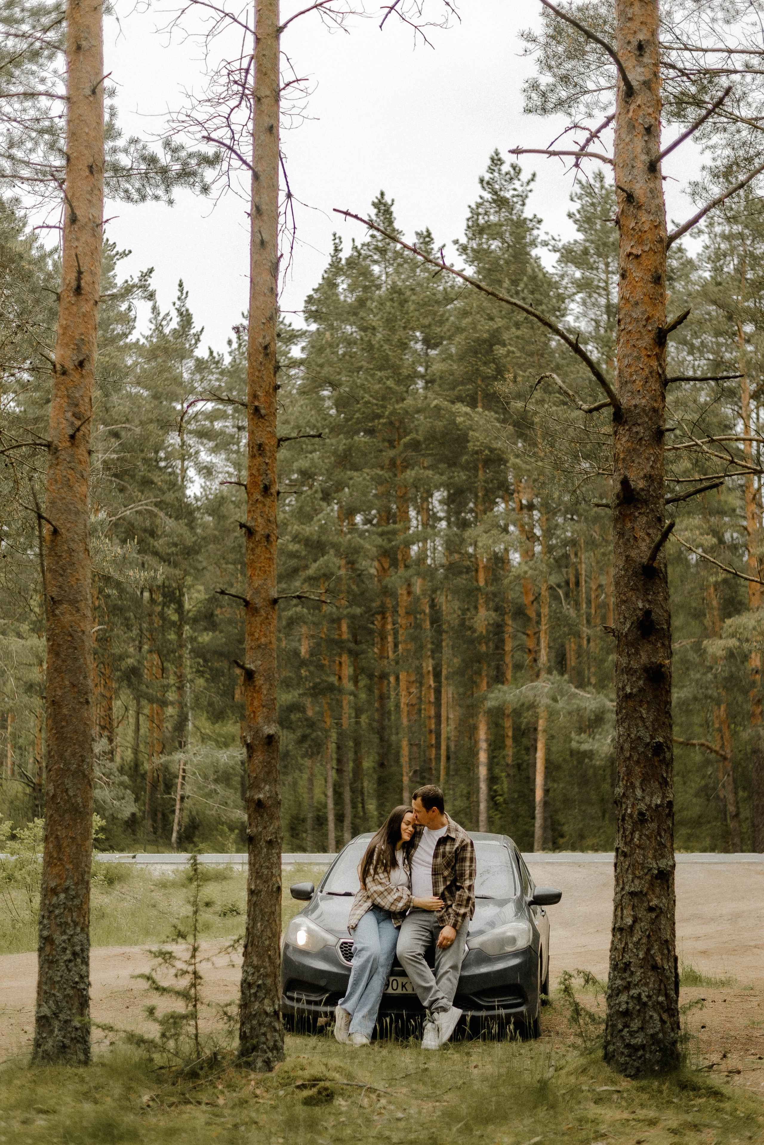 Любовь на берегу озера. Ваш личный фотограф в Пскове Анаис Рамирез