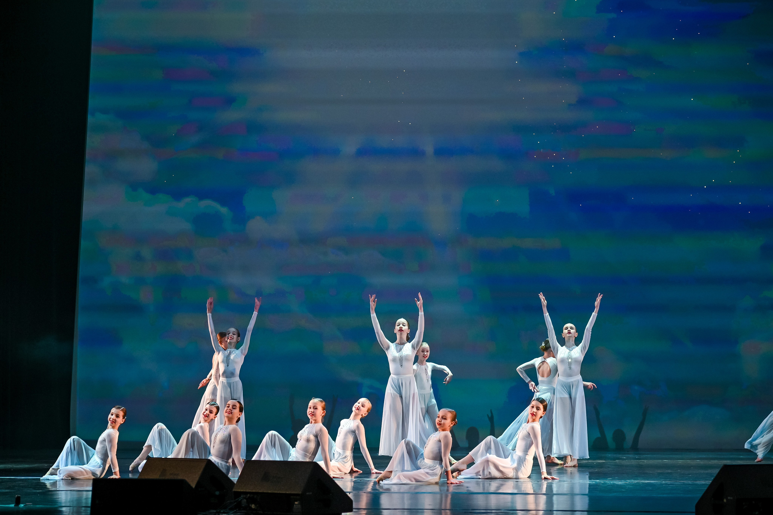 23 апреля, часть 3, БКЗ Октябрьский, г. Санкт-Петербург. Золотое яблочко