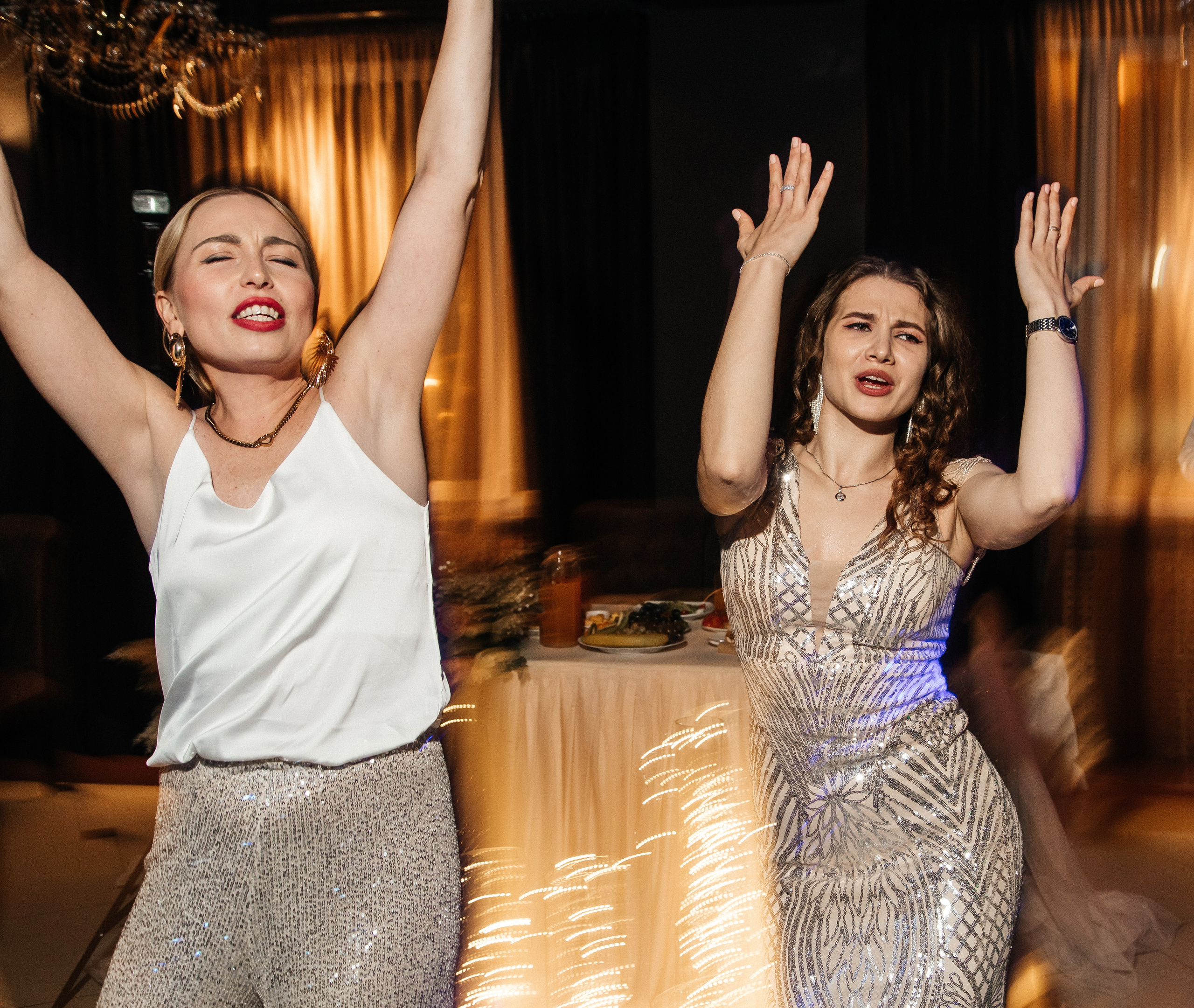 Любовный фестиваль. Артём Бачурин — свадебный фотограф Воронеж