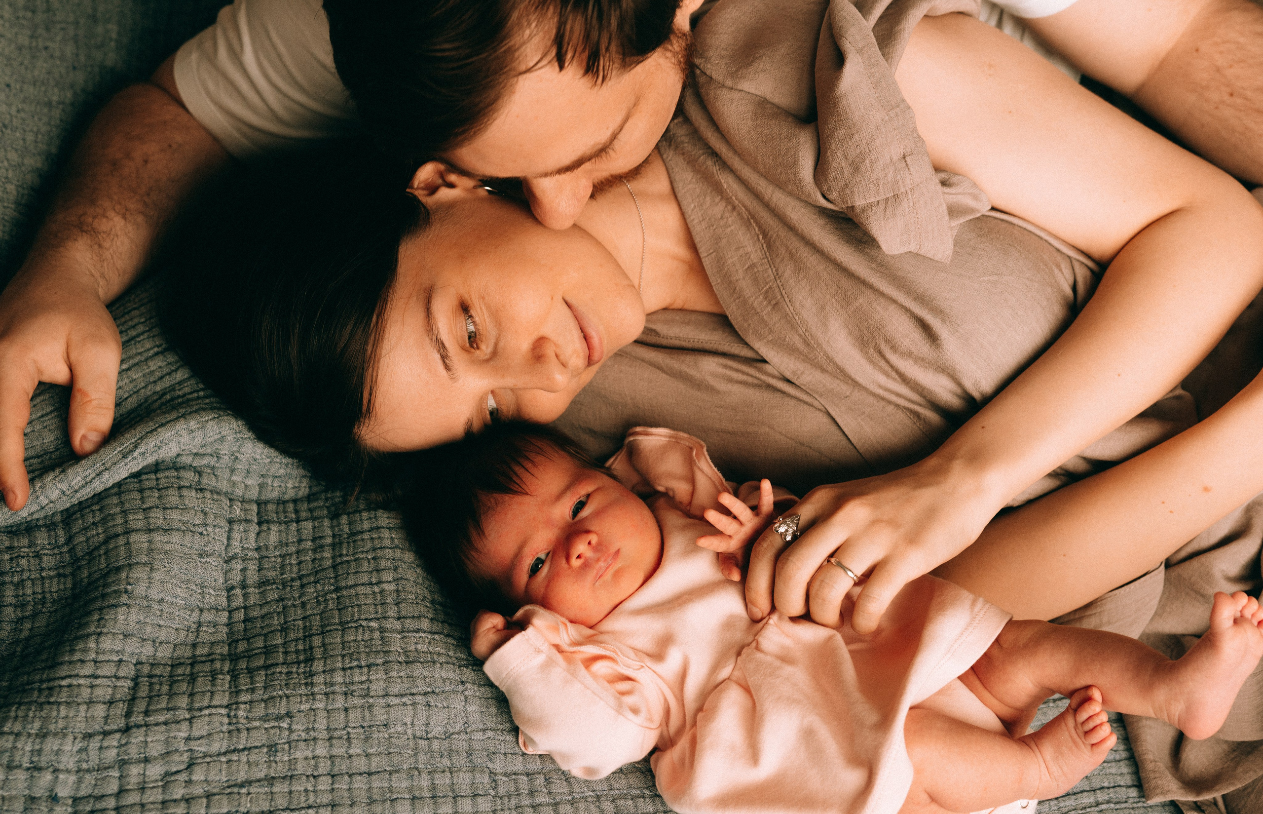 Василисе 1 месяц. Семейный, ньюборн фотограф, фотограф на роды в Москве, Виктория Тюльдюкова