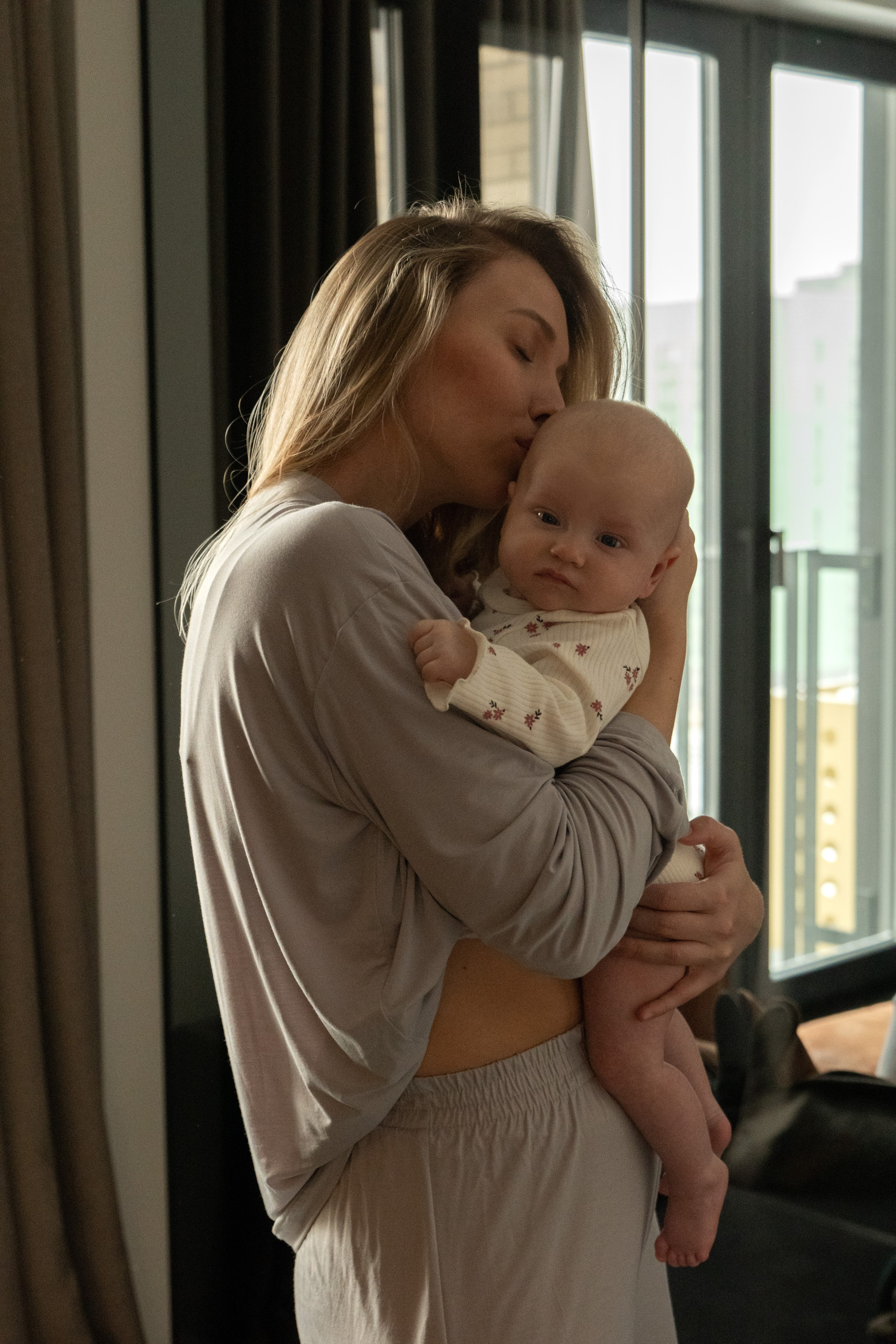 Семейная фотосессия (Ае 2 месяца). Фотограф видеограф Ольга Василевская