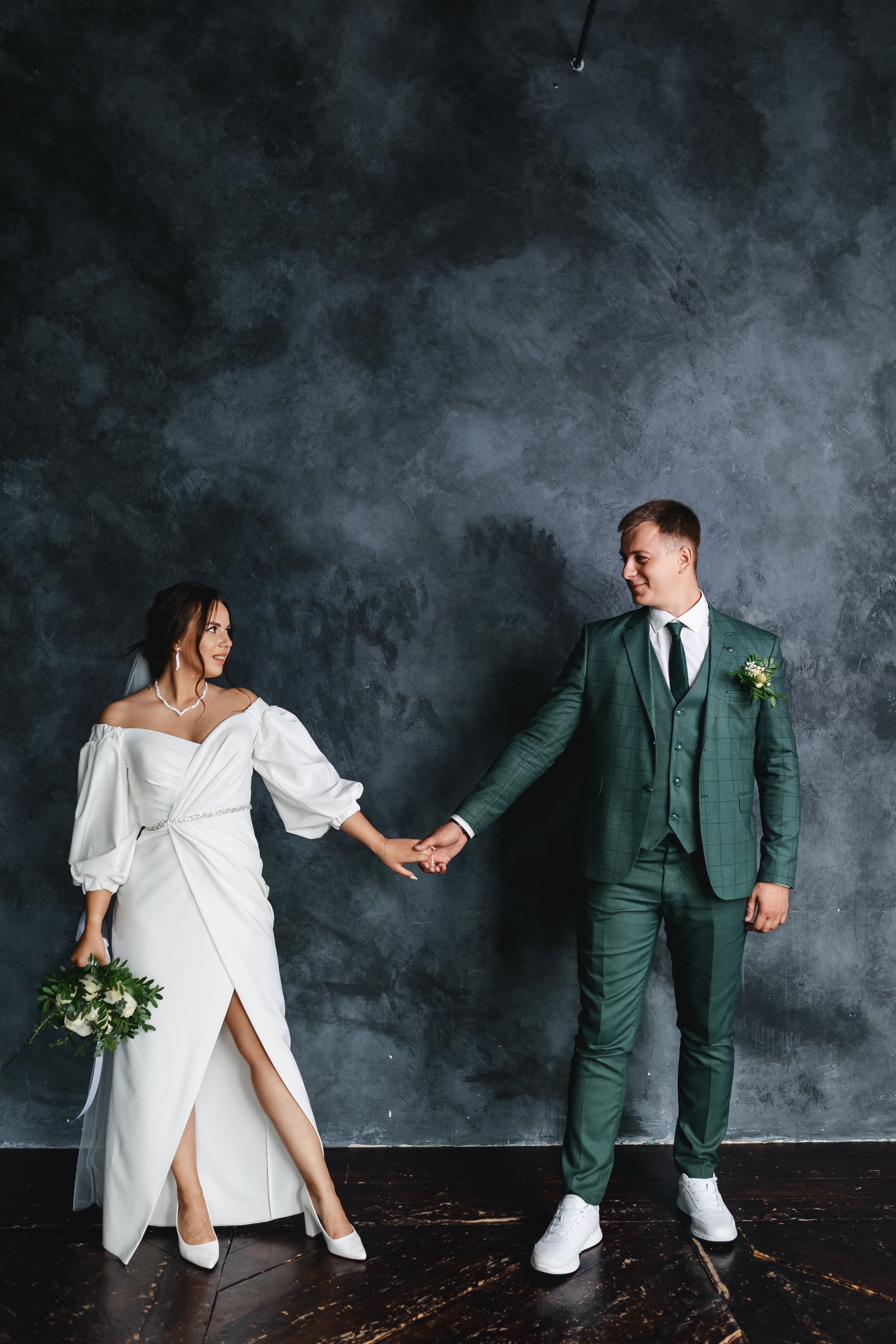 Олег и Юлия. Свадебная прогулка. Свадебный фотограф в Хабаровске