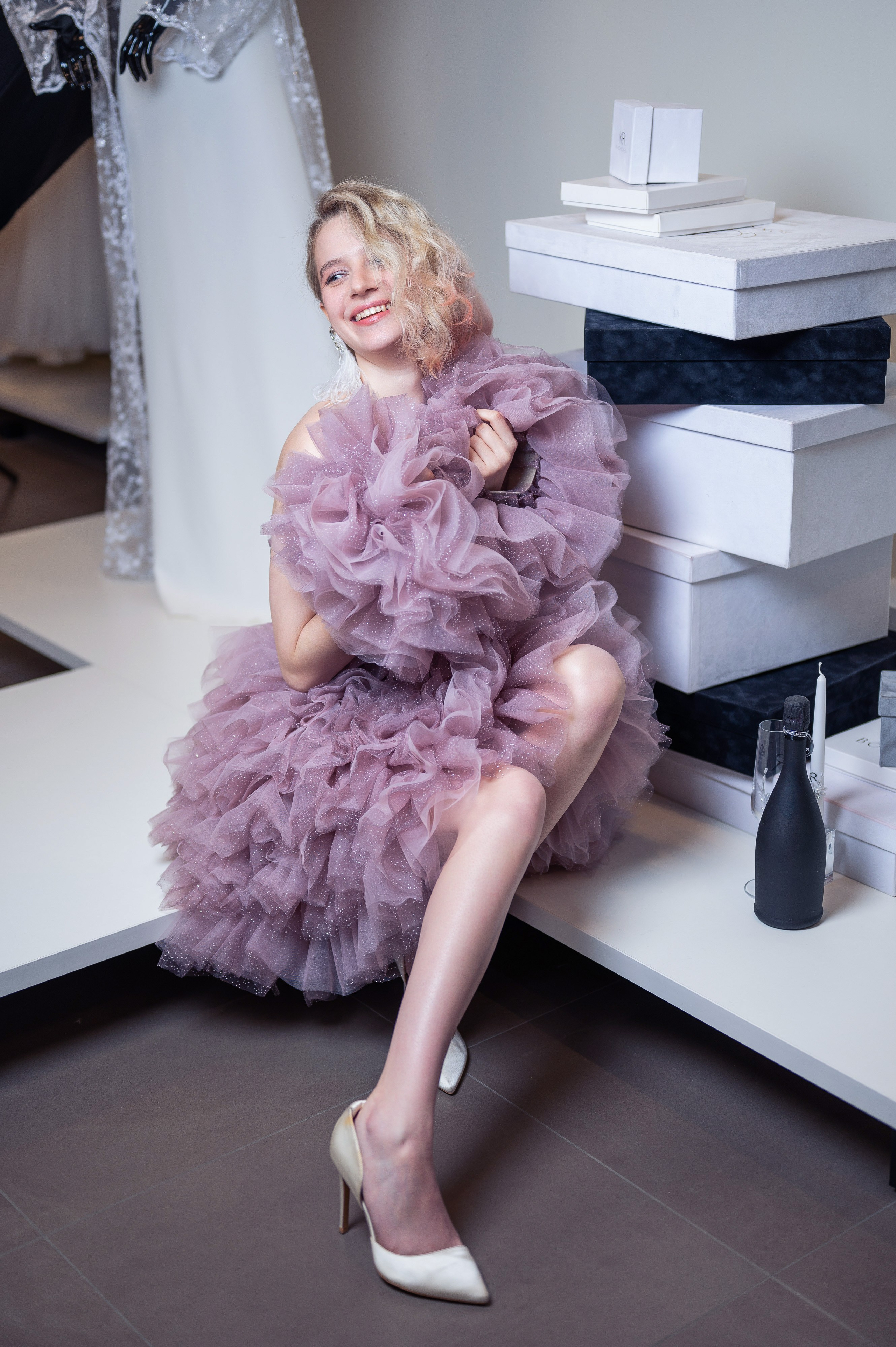 Глем 3. Свадебный салон-ателье Бонжур в Минске Bonjour