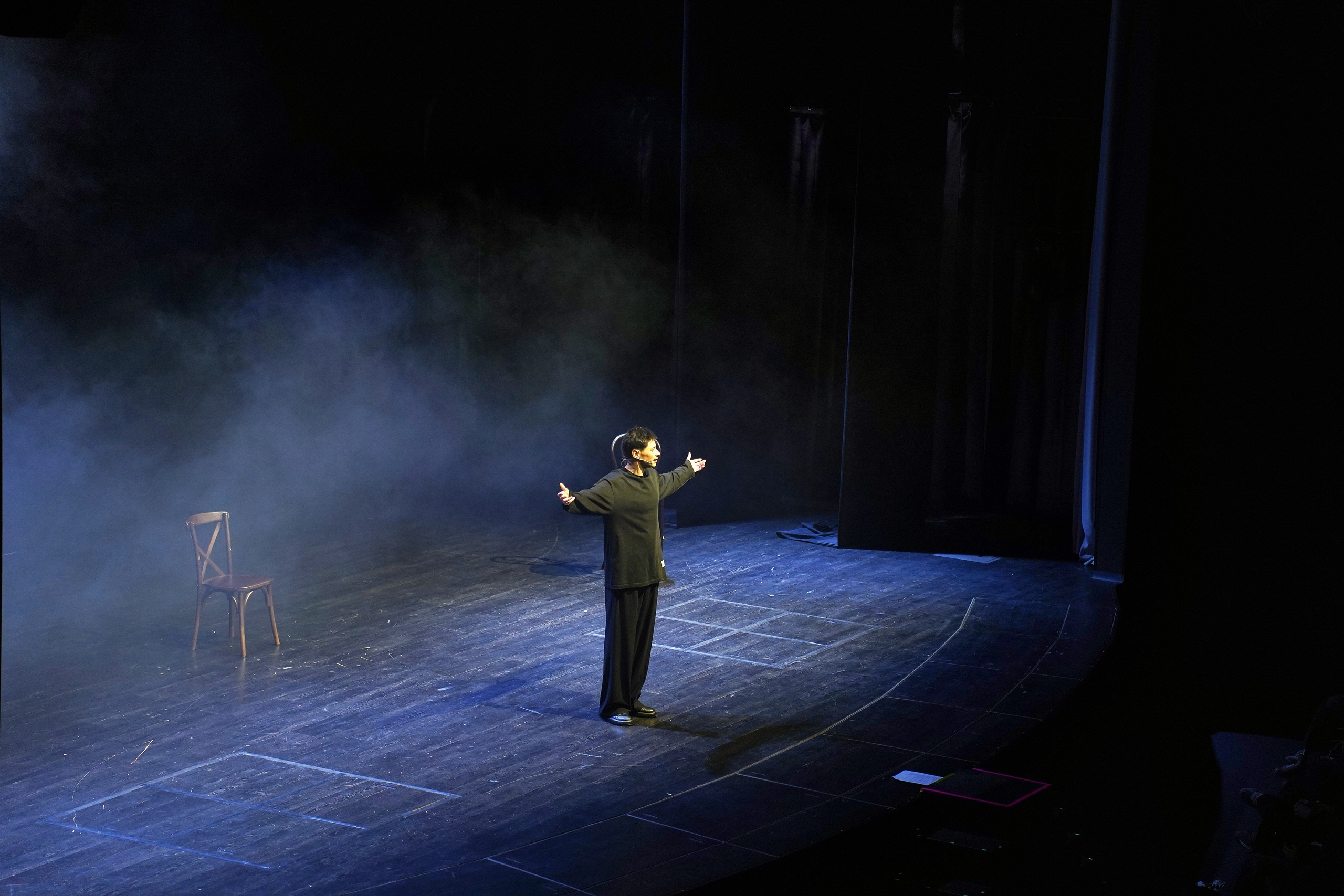 Спектакль МАНЕ. Фотограф