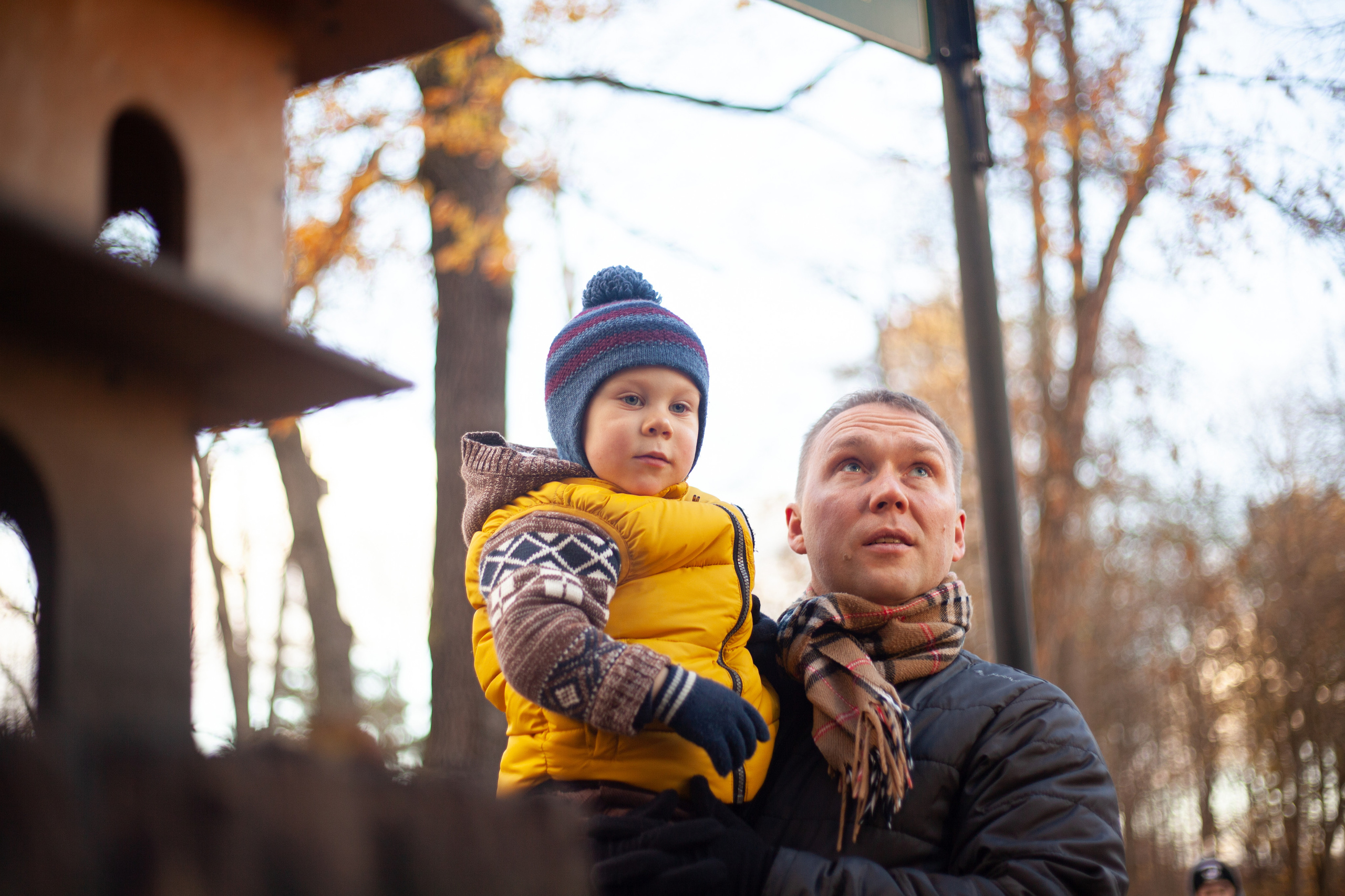 Осенняя фотосессия семьи с ребенком на острове Елагин. Детский и контент фотограф Надя Волкова Санкт-Петербург
