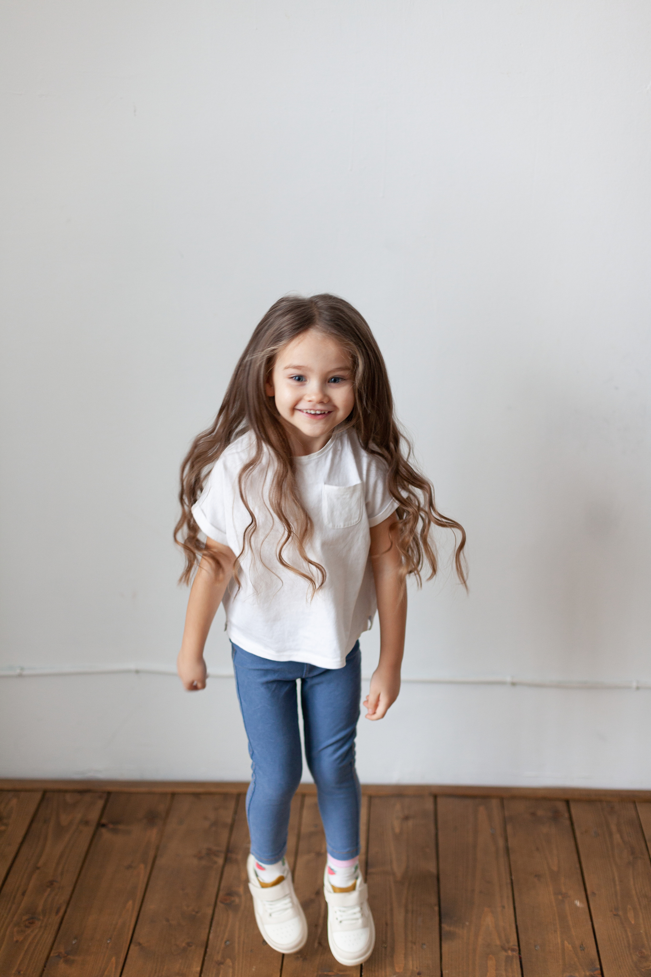 Студийная фотосессия мамы и дочки. Детский и контент фотограф Надя Волкова Санкт-Петербург