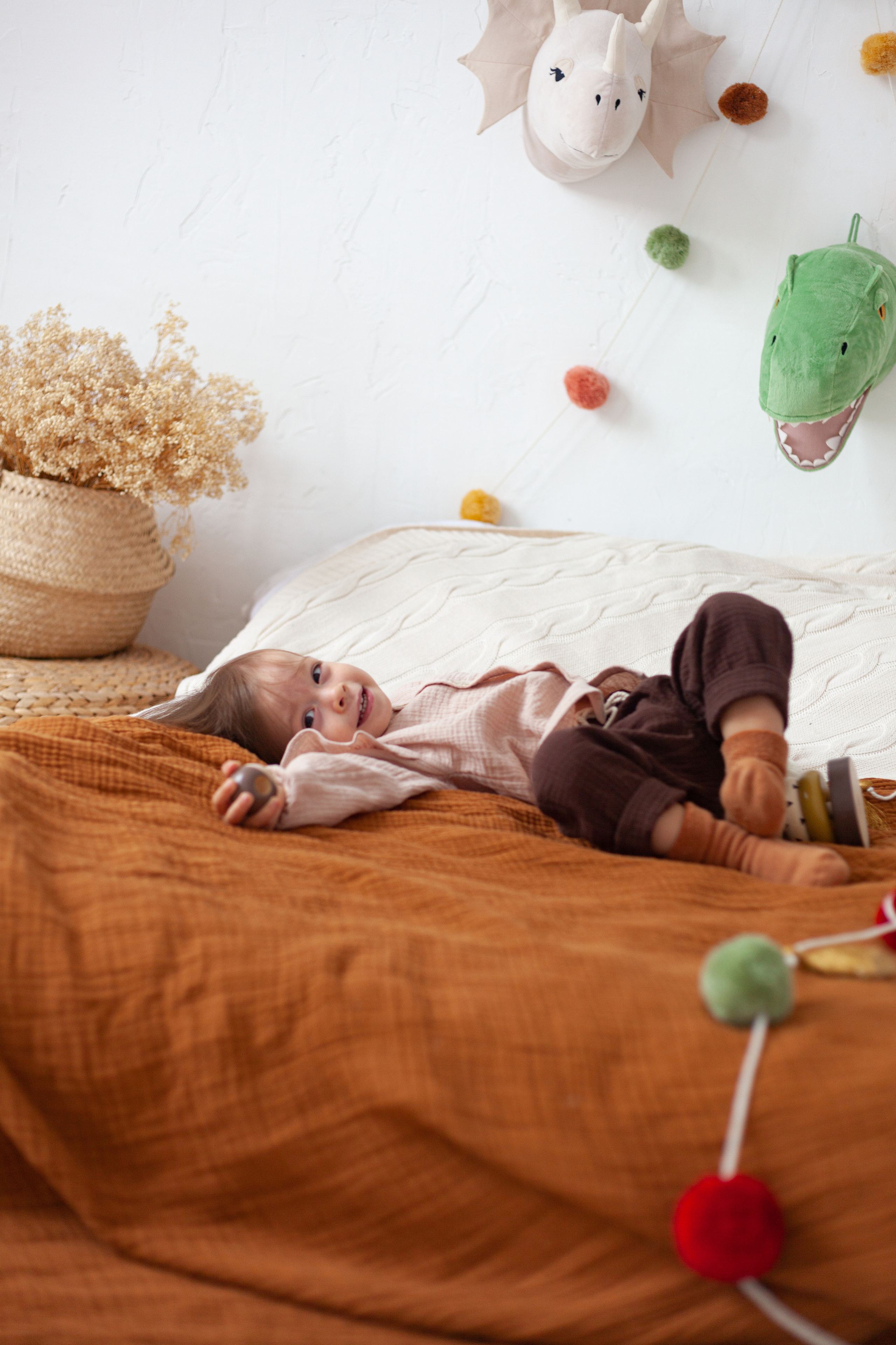 Фотосессия папы с дочкой в фотостудии. Детский и контент фотограф Надя Волкова Санкт-Петербург