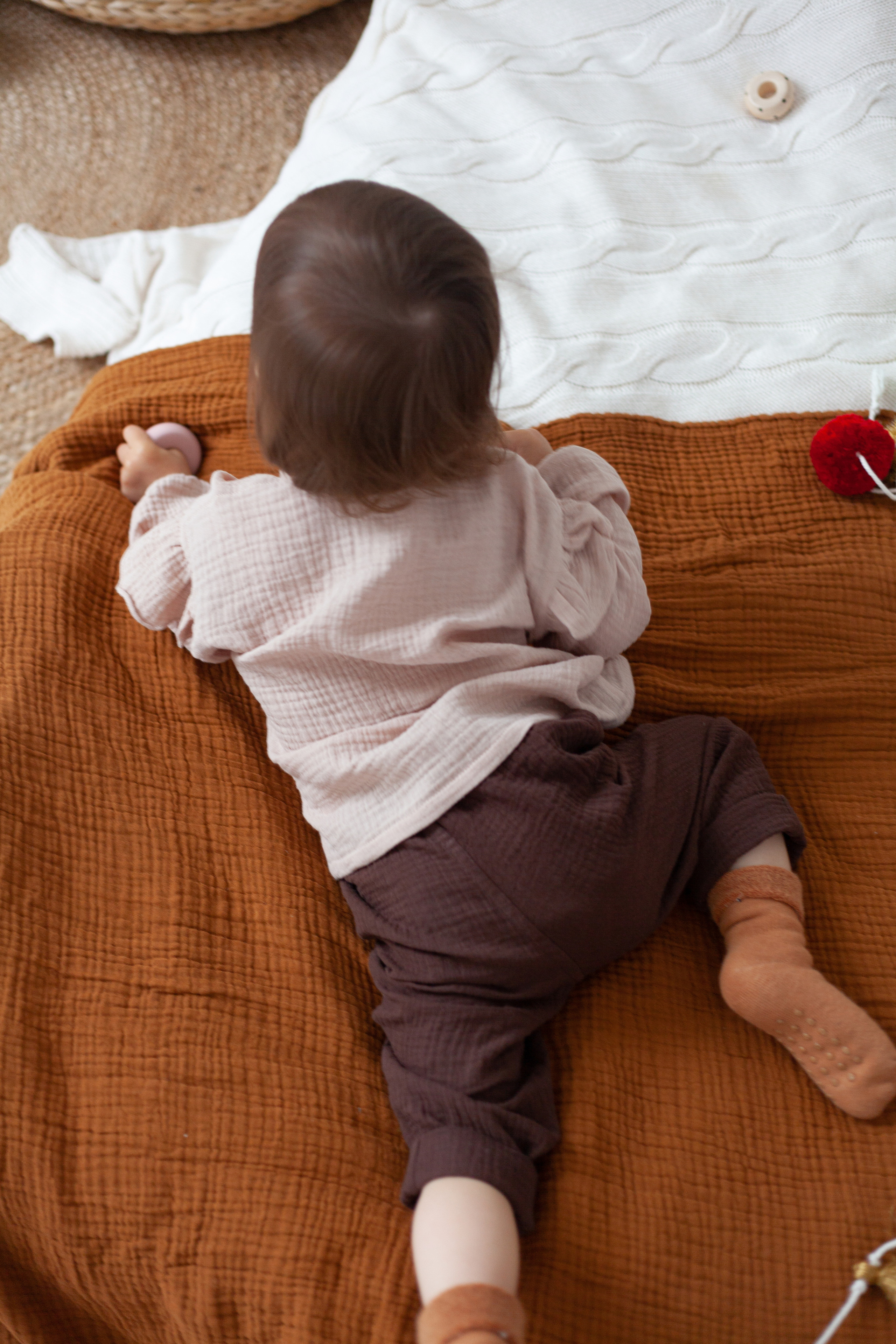 Фотосессия папы с дочкой в фотостудии. Детский и контент фотограф Надя Волкова Санкт-Петербург