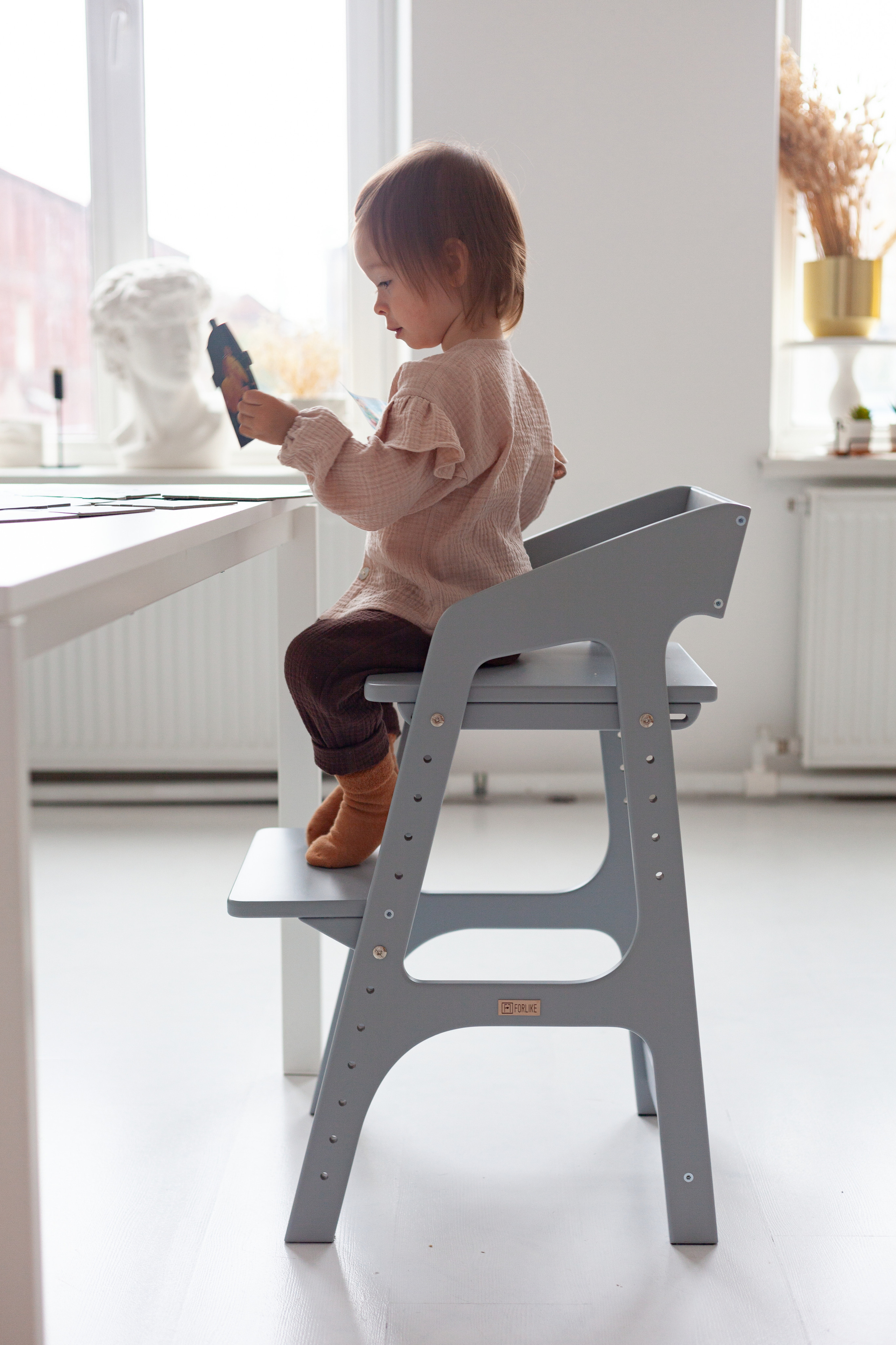 Фотосессия папы с дочкой в фотостудии. Детский и контент фотограф Надя Волкова Санкт-Петербург