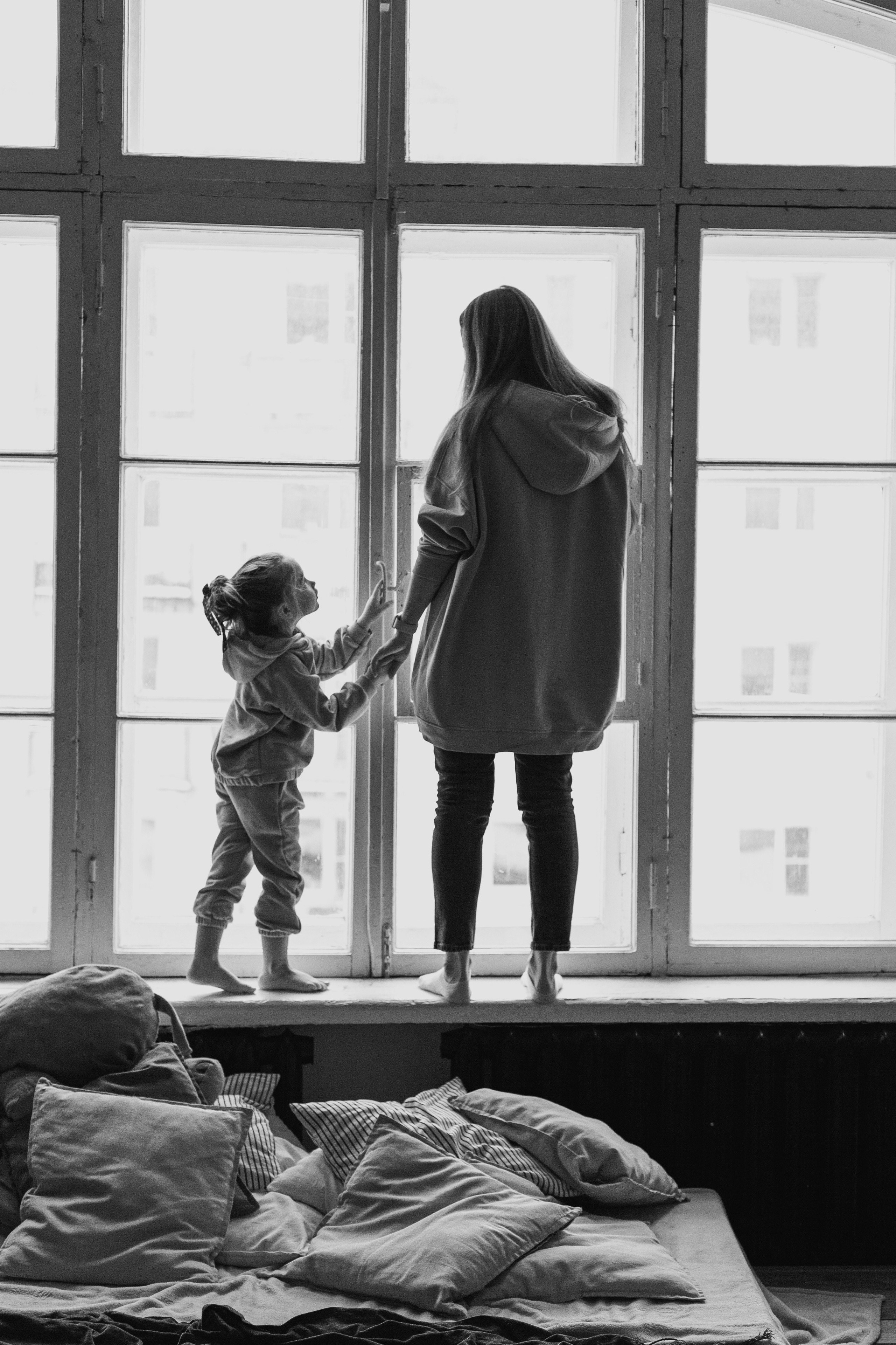 Студийная фотосессия мамы и дочки. Детский и контент фотограф Надя Волкова Санкт-Петербург