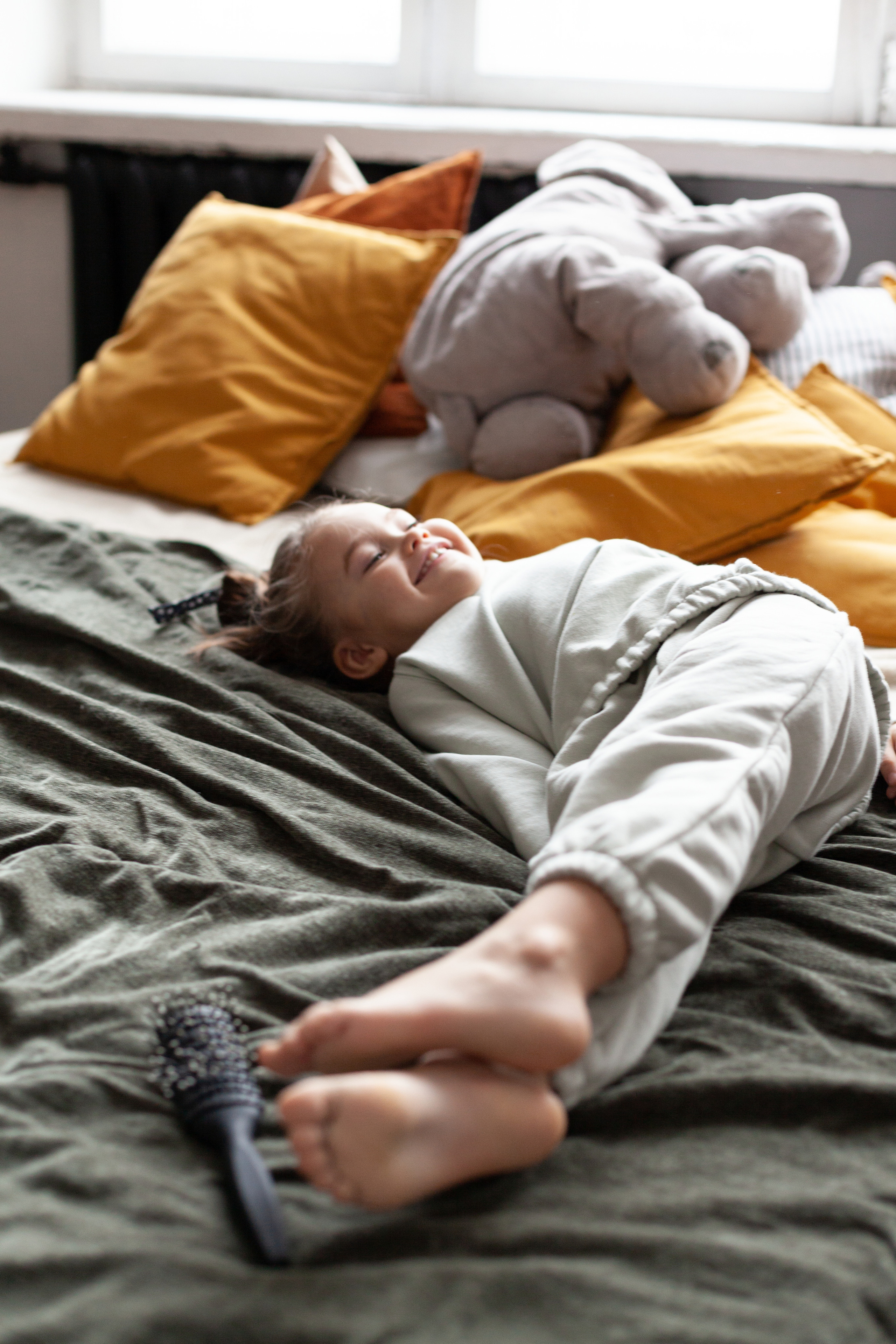 Студийная фотосессия мамы и дочки. Детский и контент фотограф Надя Волкова Санкт-Петербург