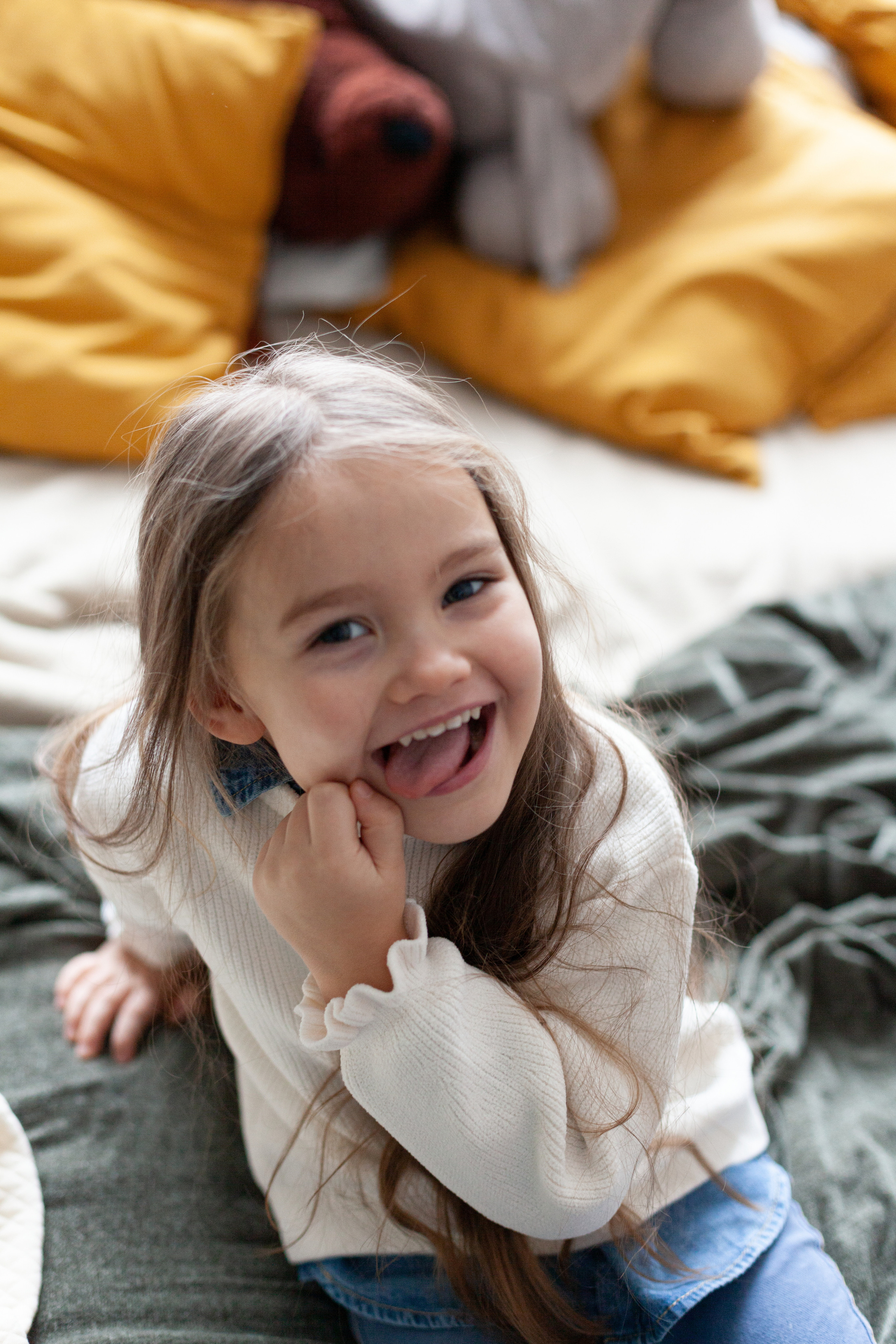 Студийная фотосессия мамы и дочки. Детский и контент фотограф Надя Волкова Санкт-Петербург