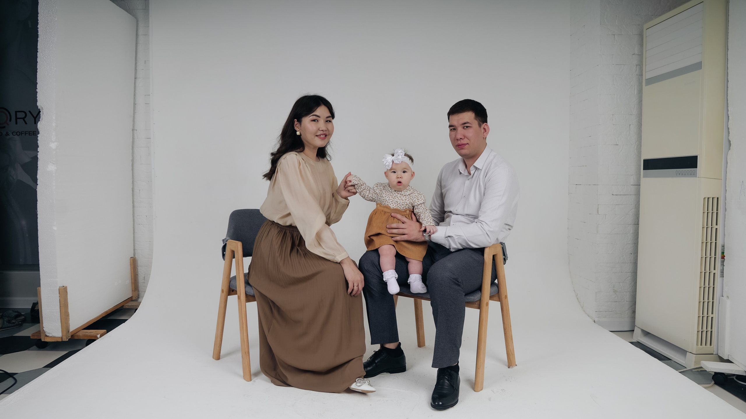 Family story. Уличный и студийный фотограф в Астане Ержанов Нурасыл