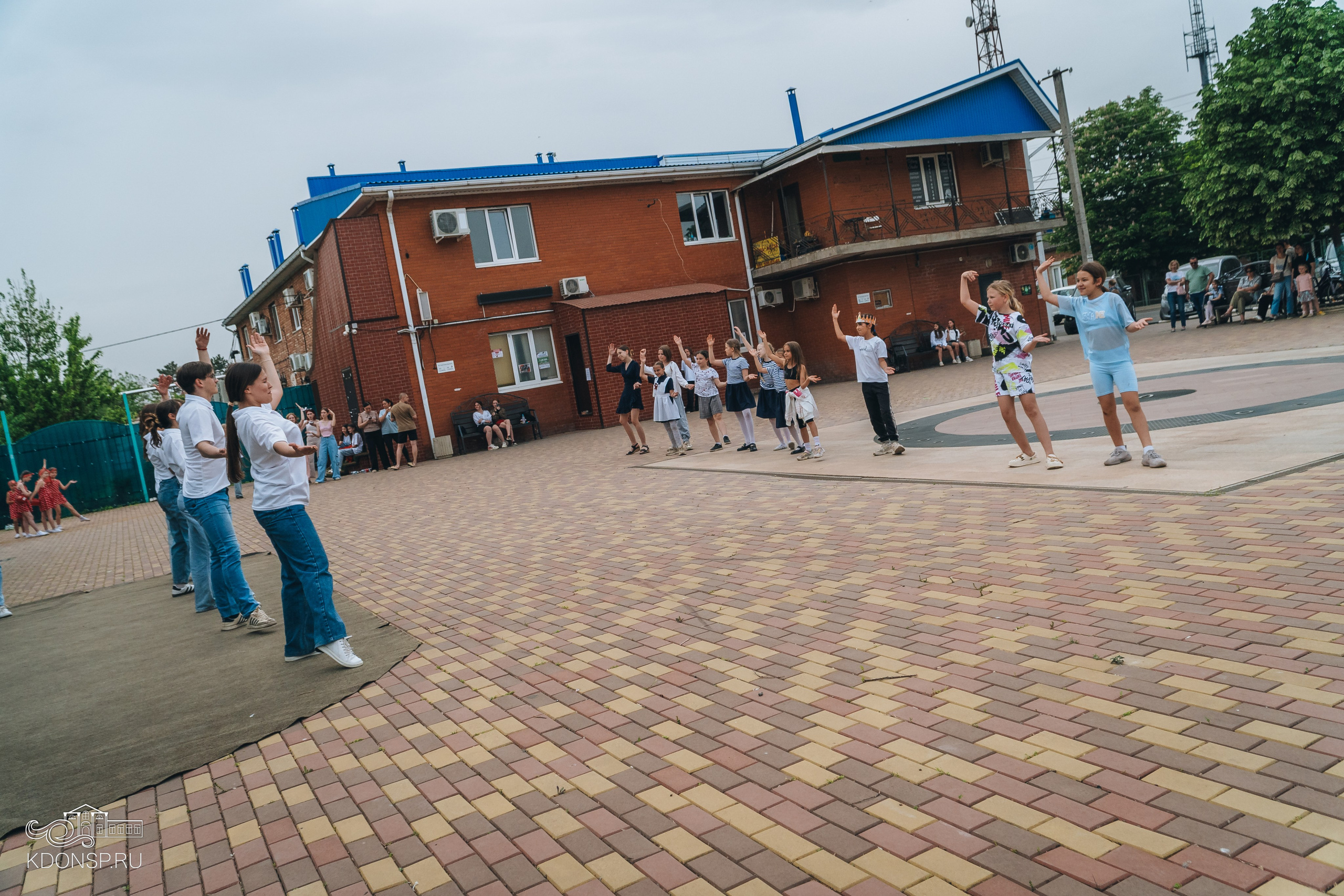 «Весна танцевальная». Новотитаровский Дом культуры